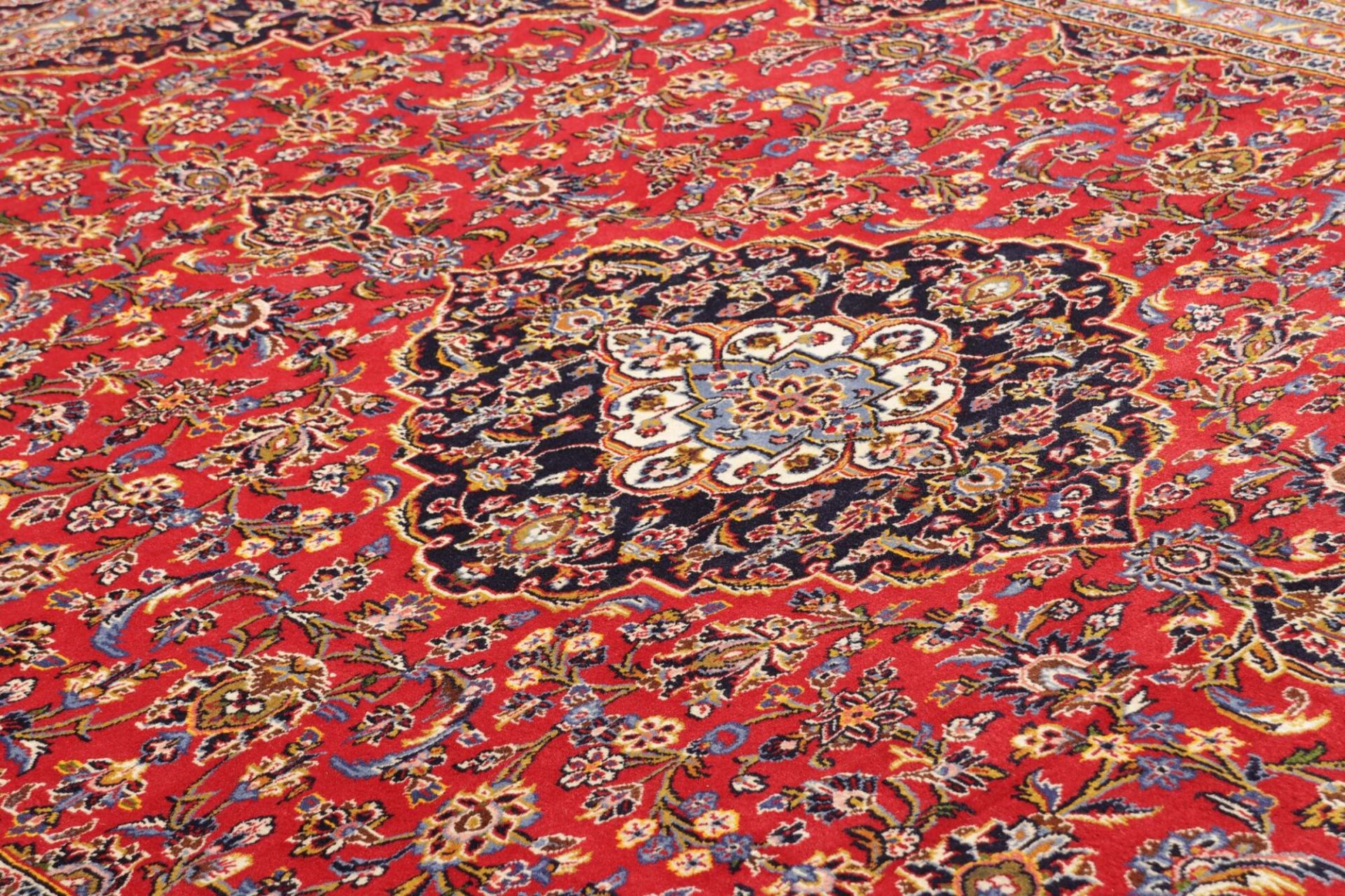 Kashan Perserteppich aus Iran, 253 × 347 cm