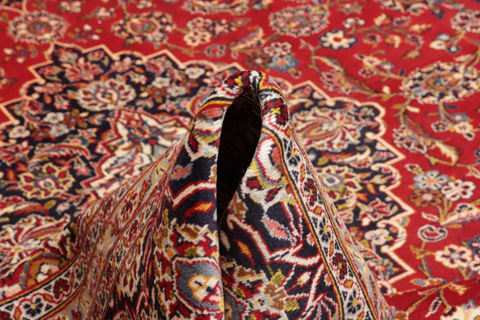 Kashan Perserteppich 253 × 347 cm aus Wolle, handgeknüpft