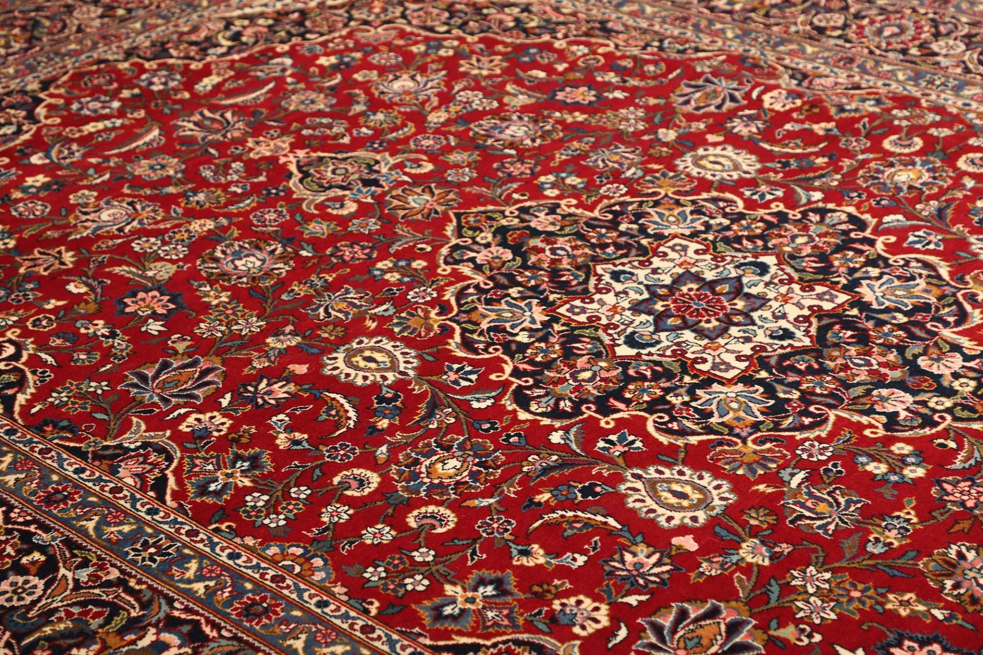 Handgeknüpfter Kashan Perserteppich, 243 × 365 cm, Wolle
