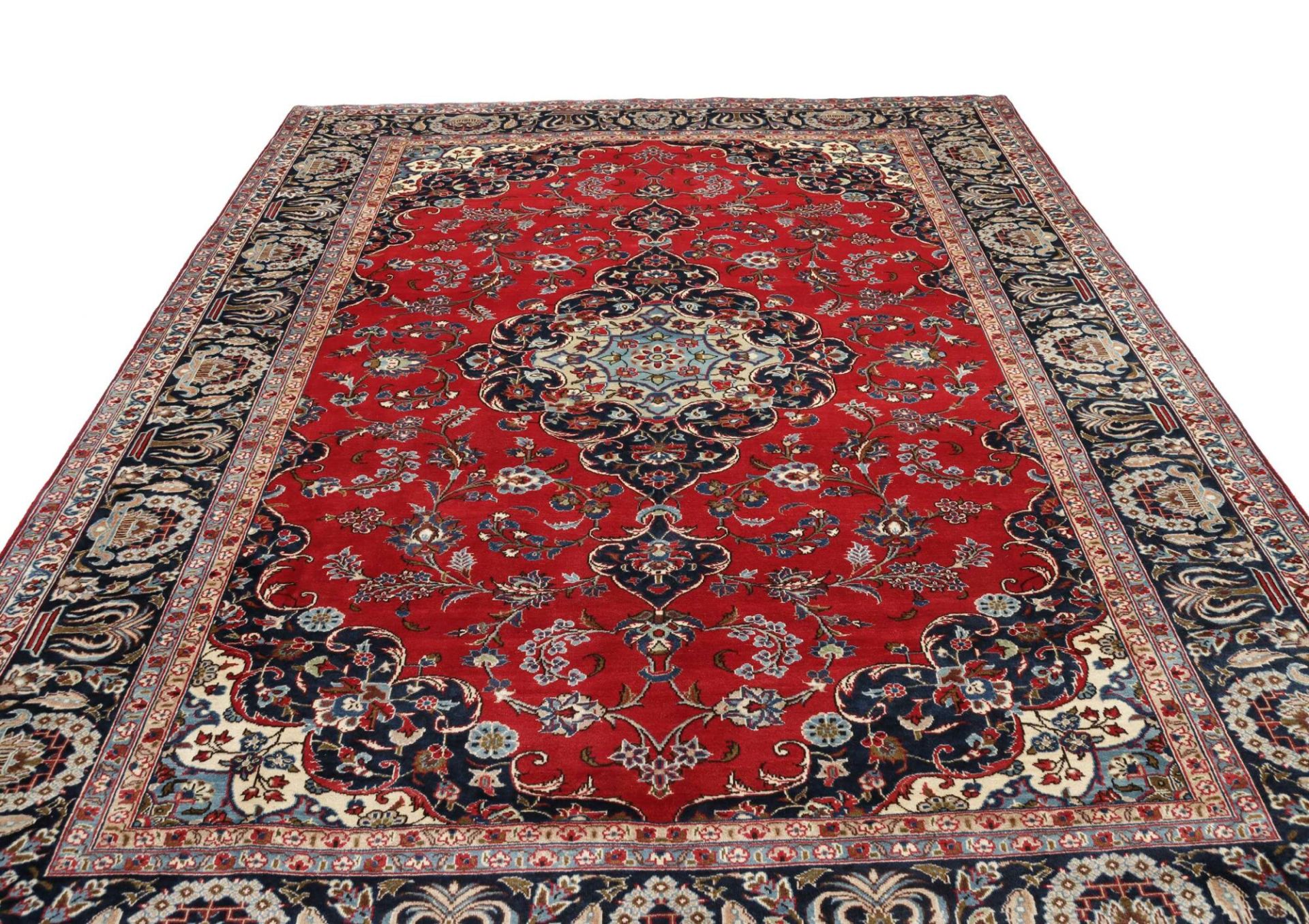 Isfahan Perserteppich 261 × 355 cm aus Wolle, handgeknüpft