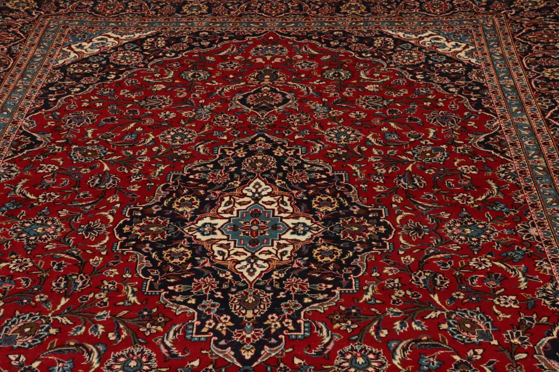 Kashan Perserteppich 251 × 333 cm aus Wolle, handgeknüpft