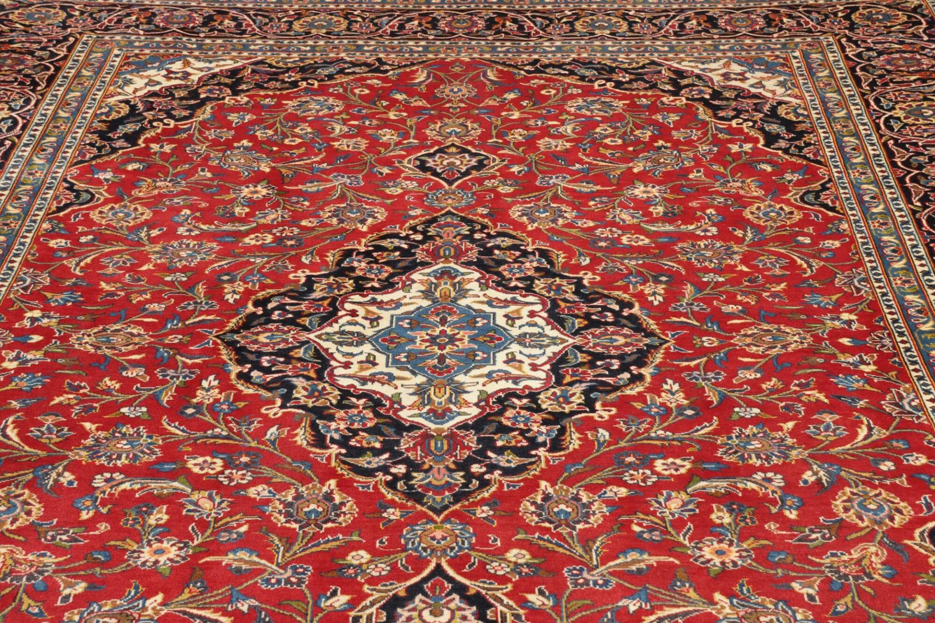 Handgeknüpfter Kashan Perserteppich 249 × 346 cm