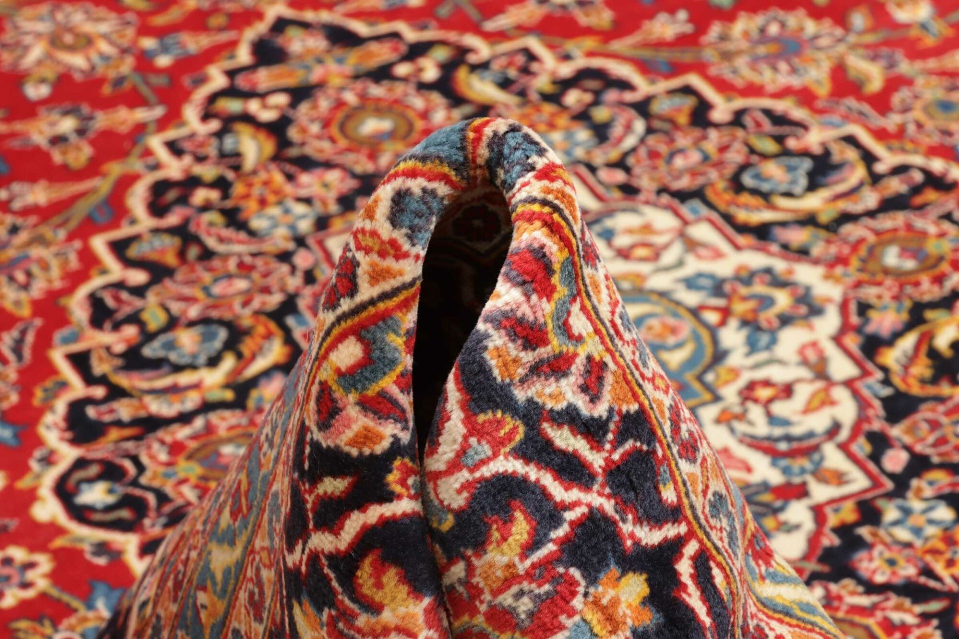 Kashan Perserteppich 251 × 354 cm aus Wolle, handgeknüpft