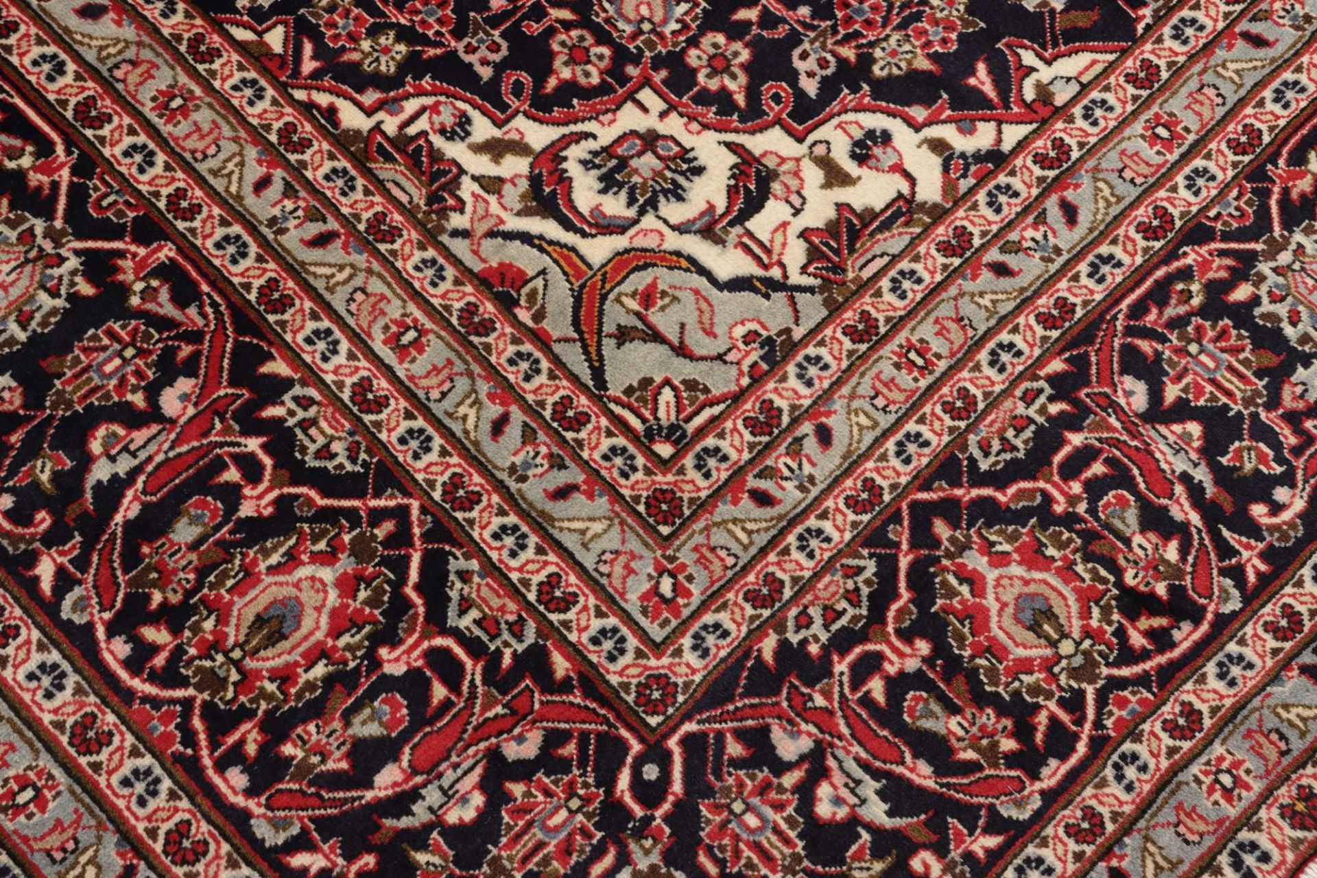 Kashan Perserteppich 243 × 356 cm aus Wolle, handgeknüpft