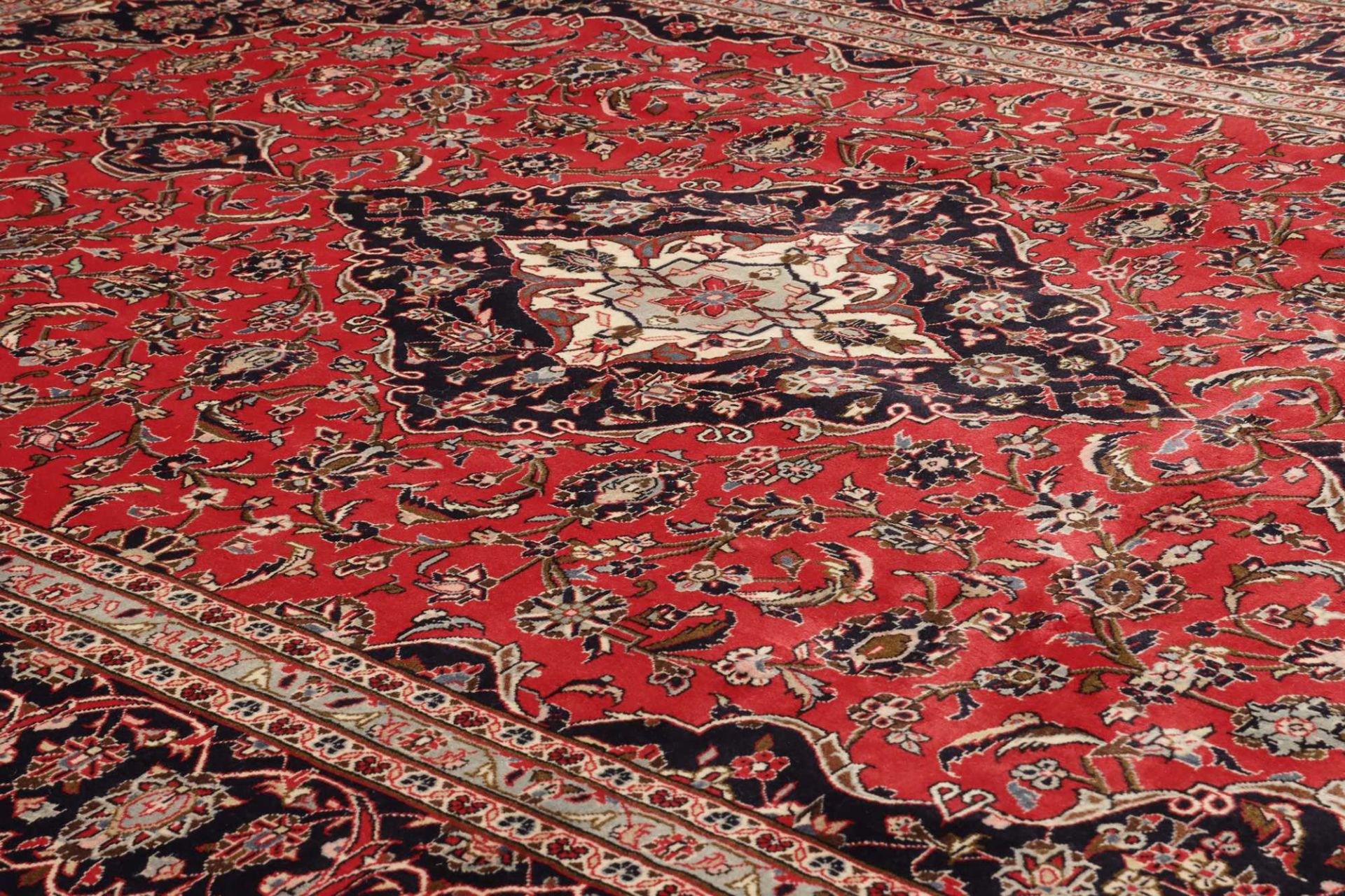Kashan Perserteppich 243 × 356 cm aus Wolle, handgeknüpft