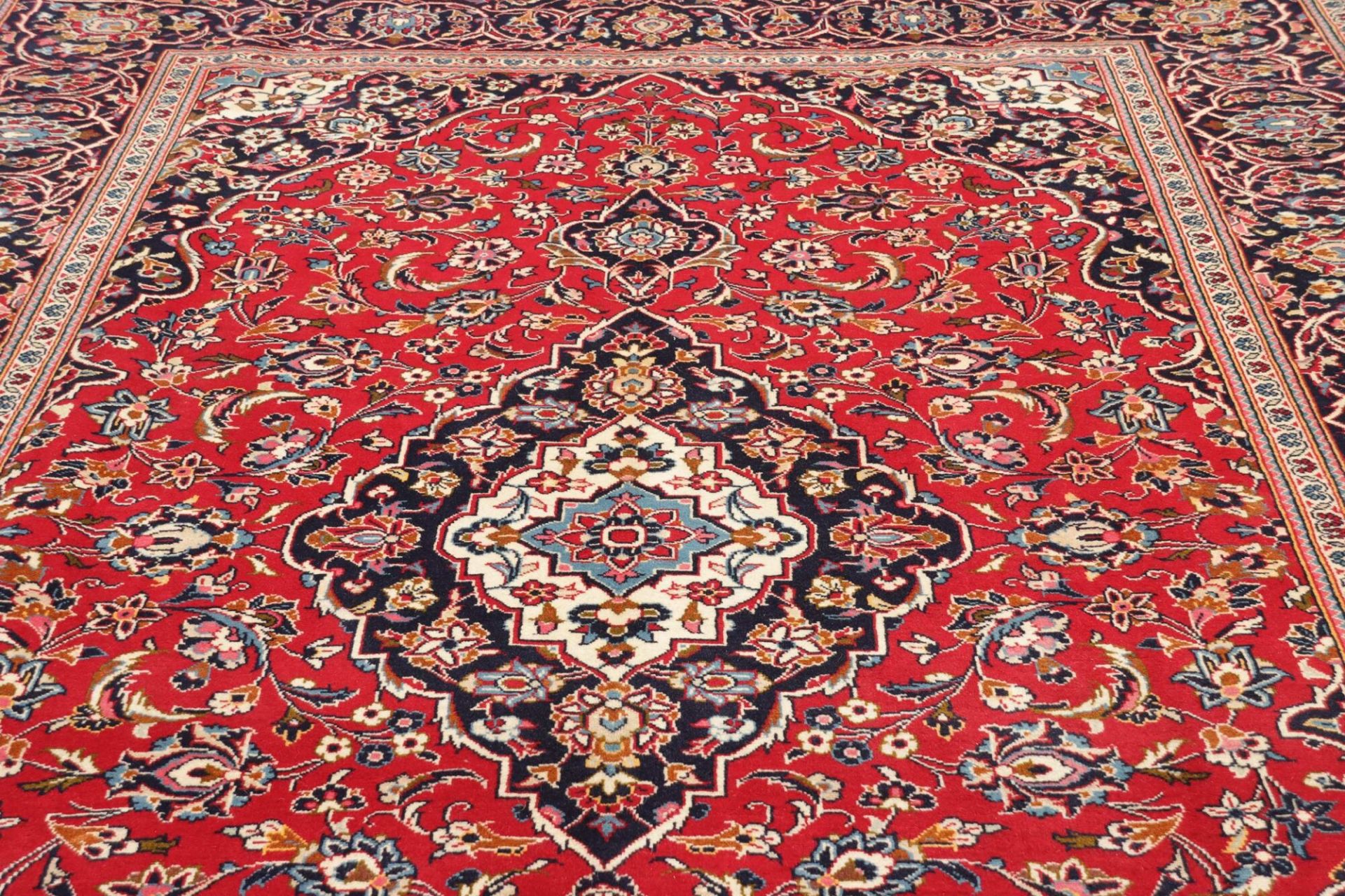 Kashan Perserteppich aus Iran, 241 × 354 cm