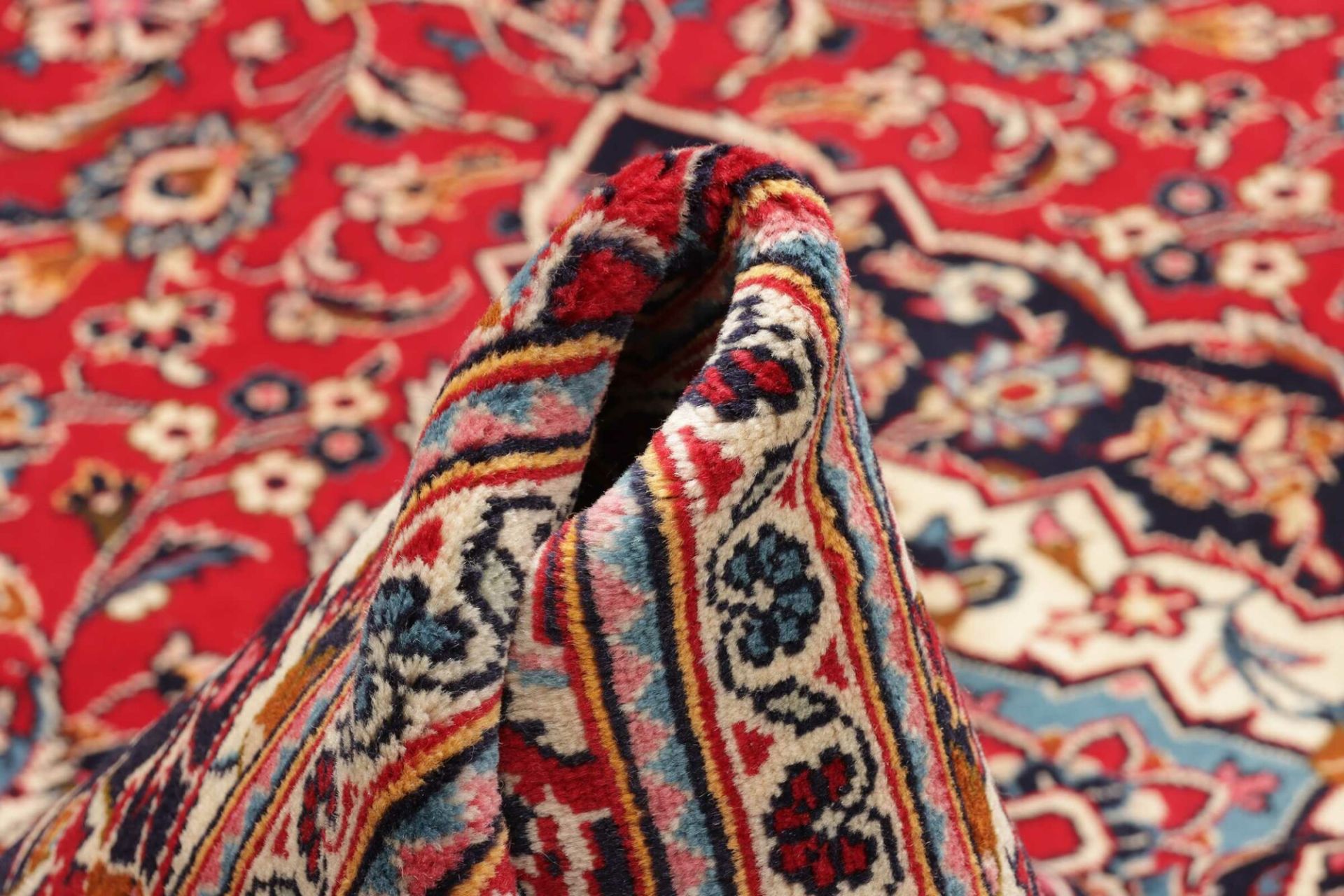 Kashan Perserteppich aus Iran, 241 × 354 cm
