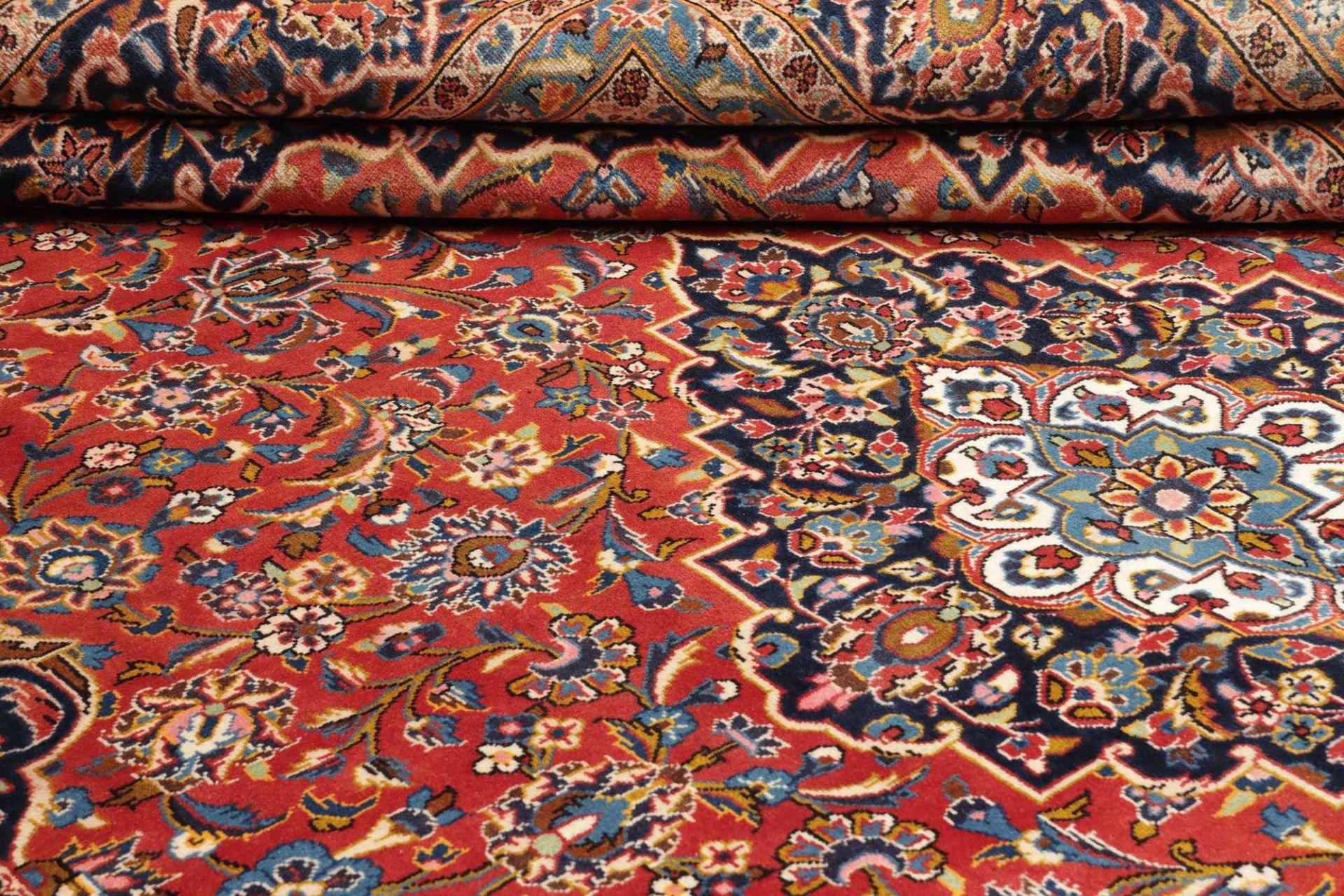 Kashan Perserteppich aus Iran, 251 × 357 cm