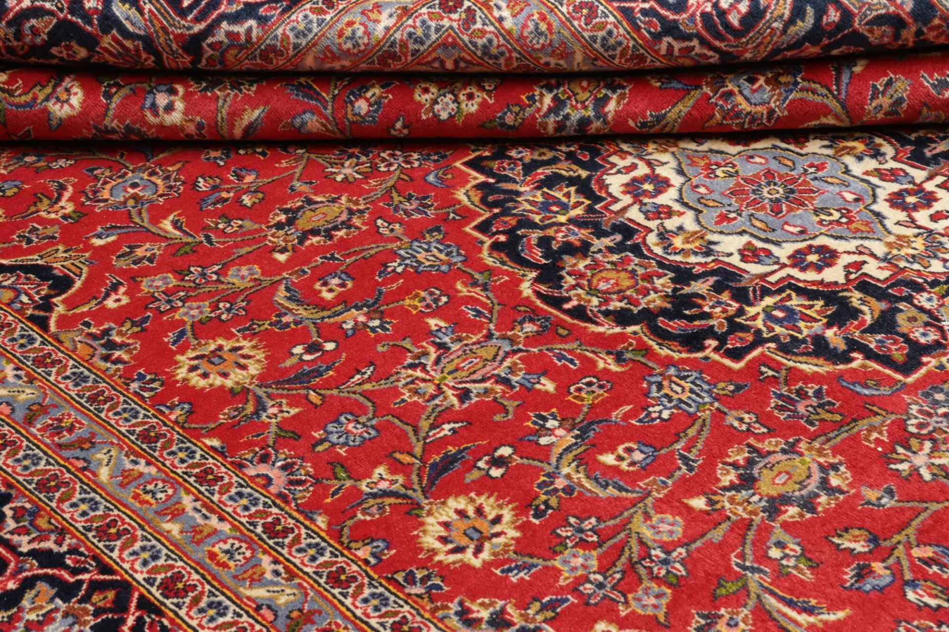 Handgeknüpfter Kashan Perserteppich, 251 × 354 cm, Wolle