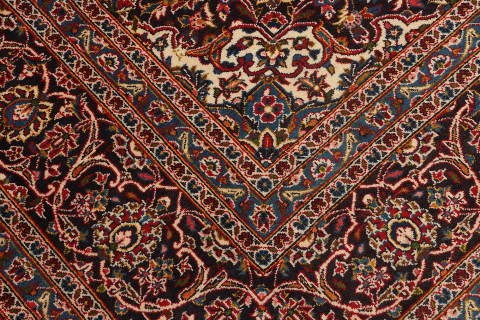 Kashan Perserteppich aus Iran, 267 × 369 cm