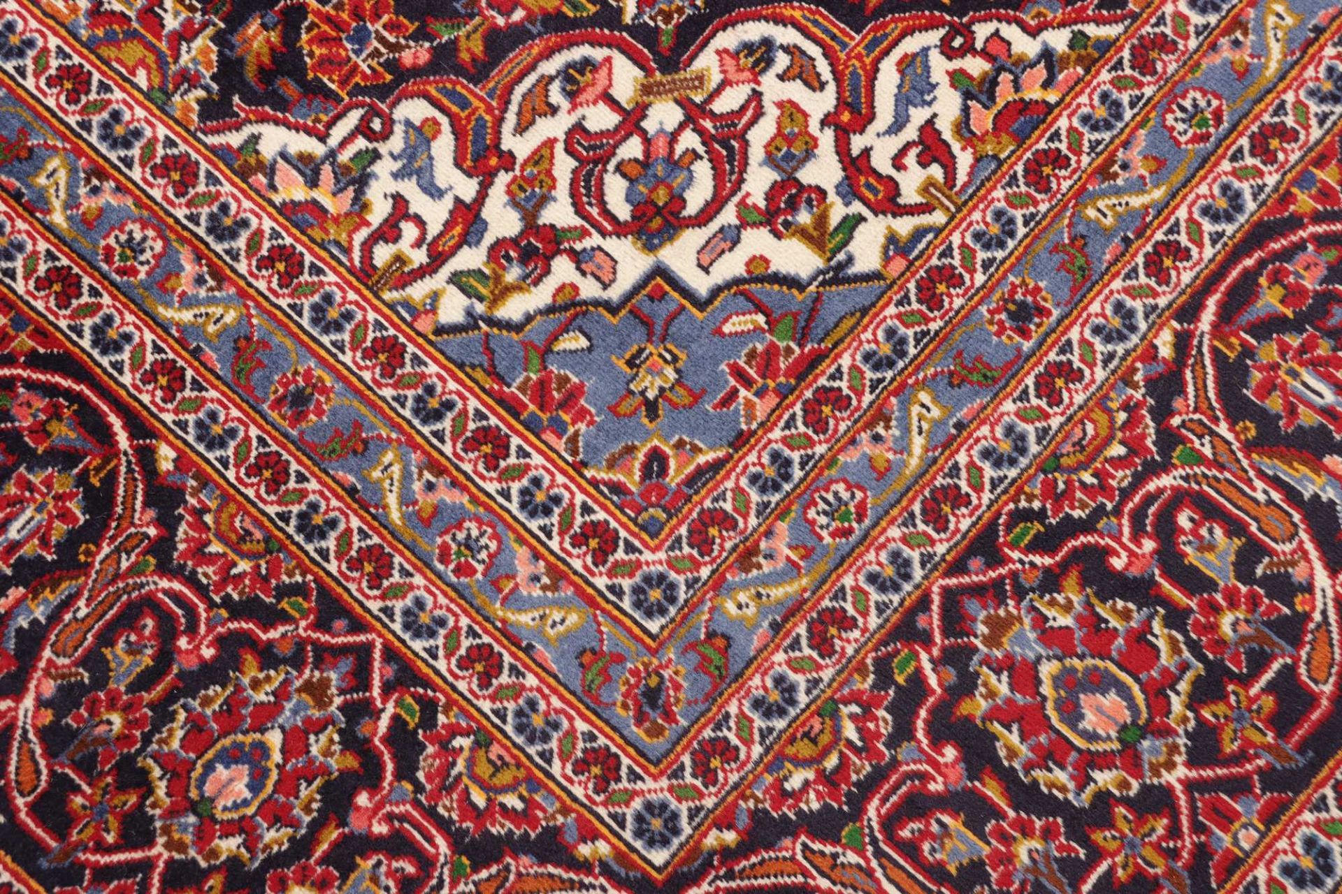 Kashan Perserteppich 246 × 357 cm aus Wolle, handgeknüpft