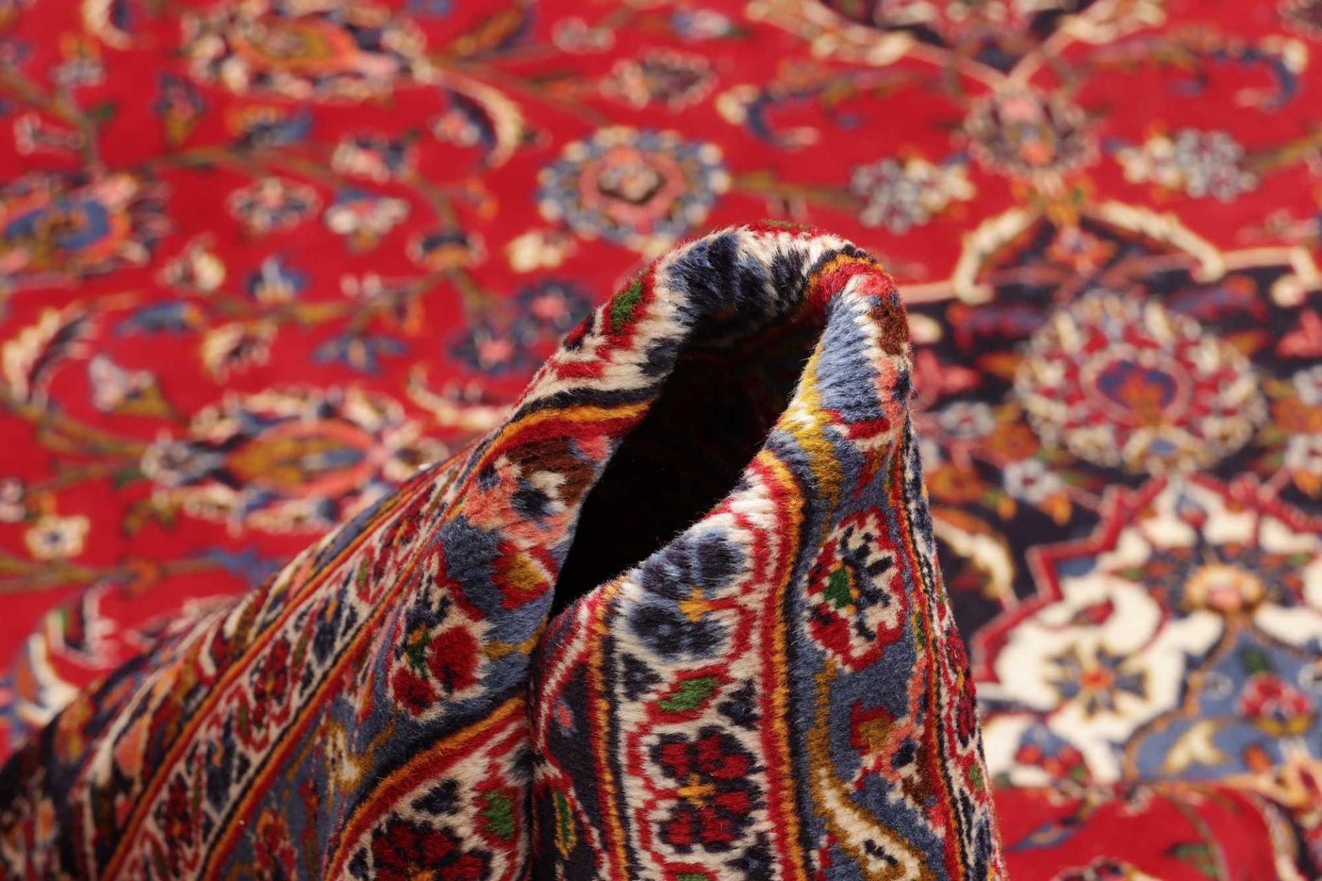 Kashan Perserteppich 246 × 357 cm aus Wolle, handgeknüpft