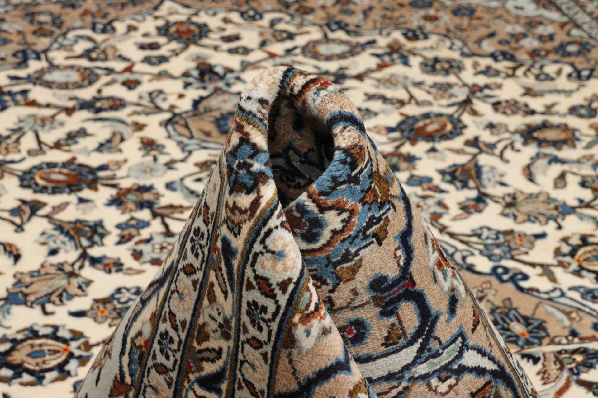 Handgeknüpfter Kashan Perserteppich 248 × 353 cm