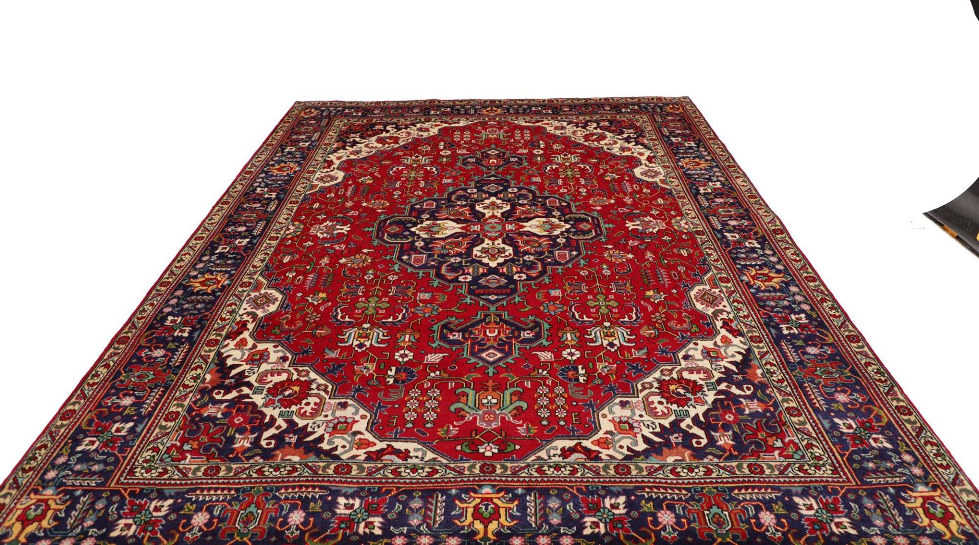 Täbriz Perserteppich aus Iran, 251 × 339 cm