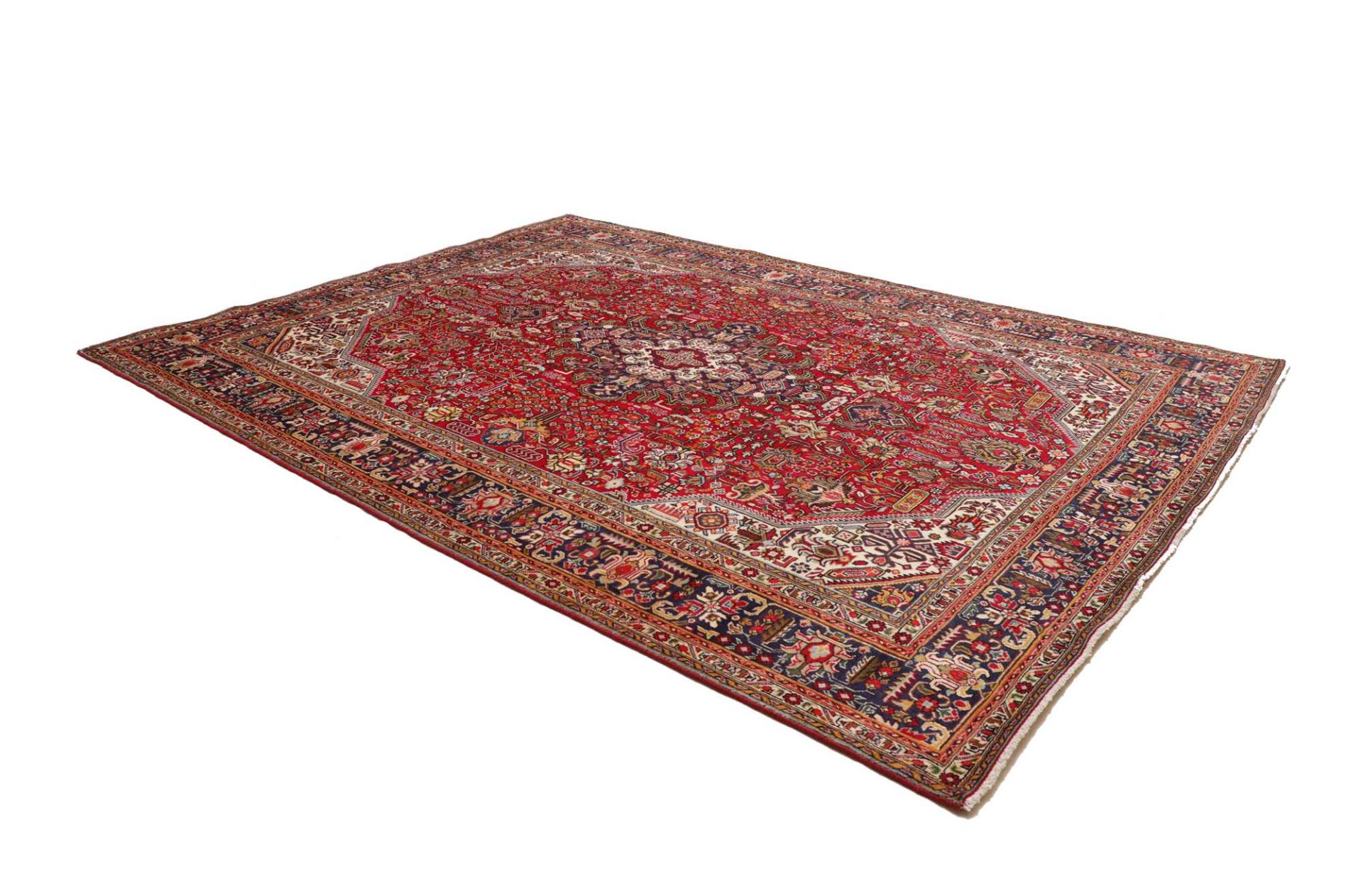 Handgeknüpfter Täbriz Perserteppich 256 × 344 cm