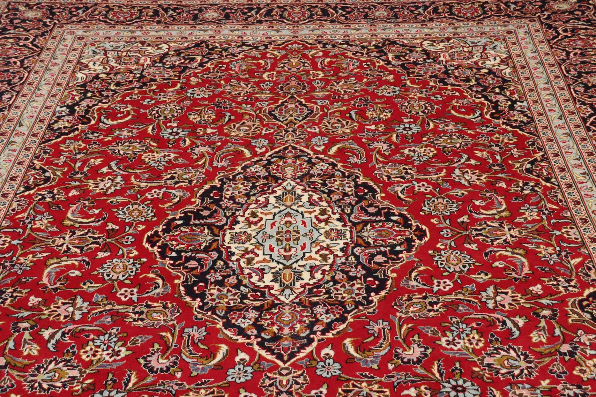 Kashan Perserteppich aus Iran, 244 × 354 cm