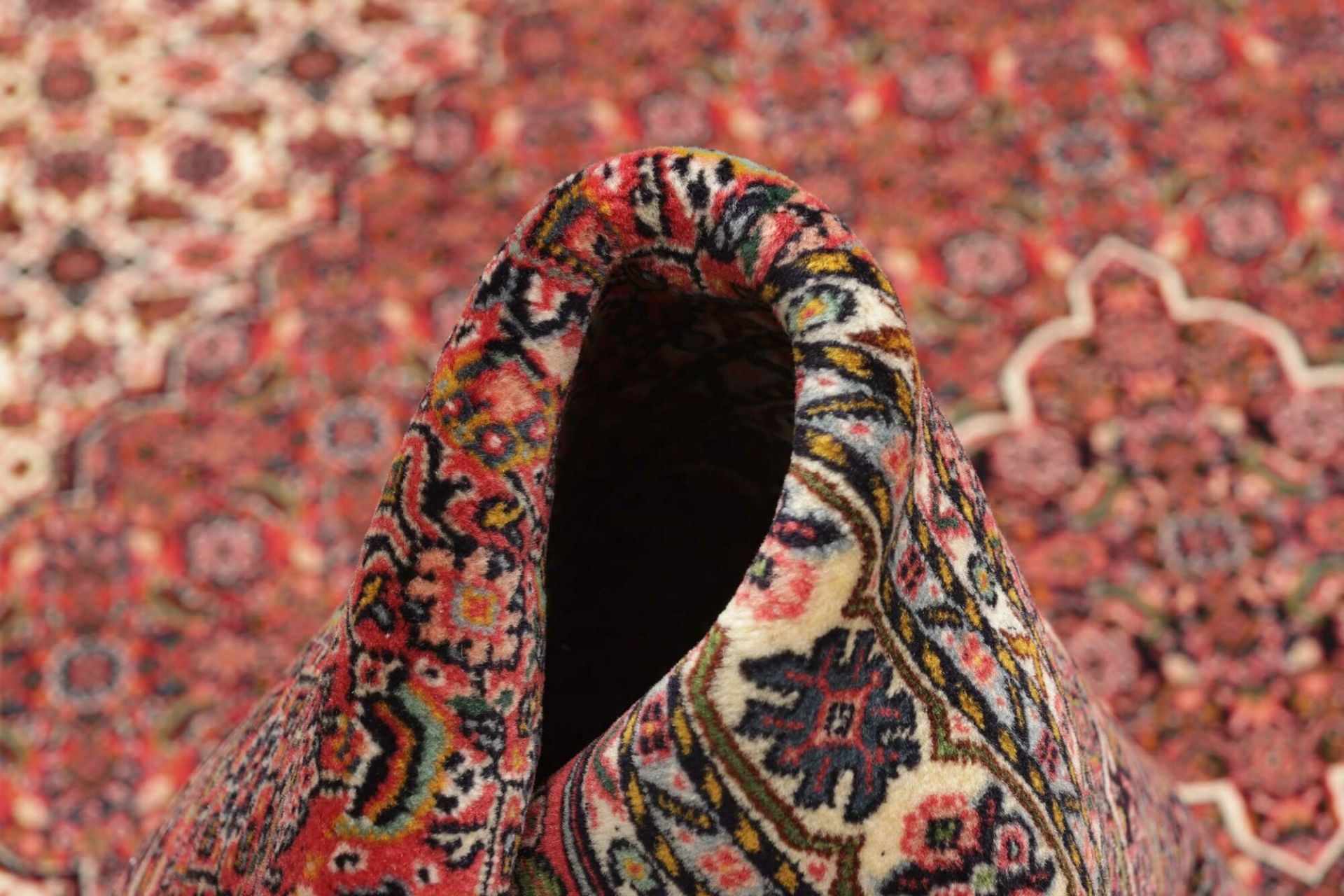 Perserteppich 266 × 369 cm aus Wolle, handgeknüpft