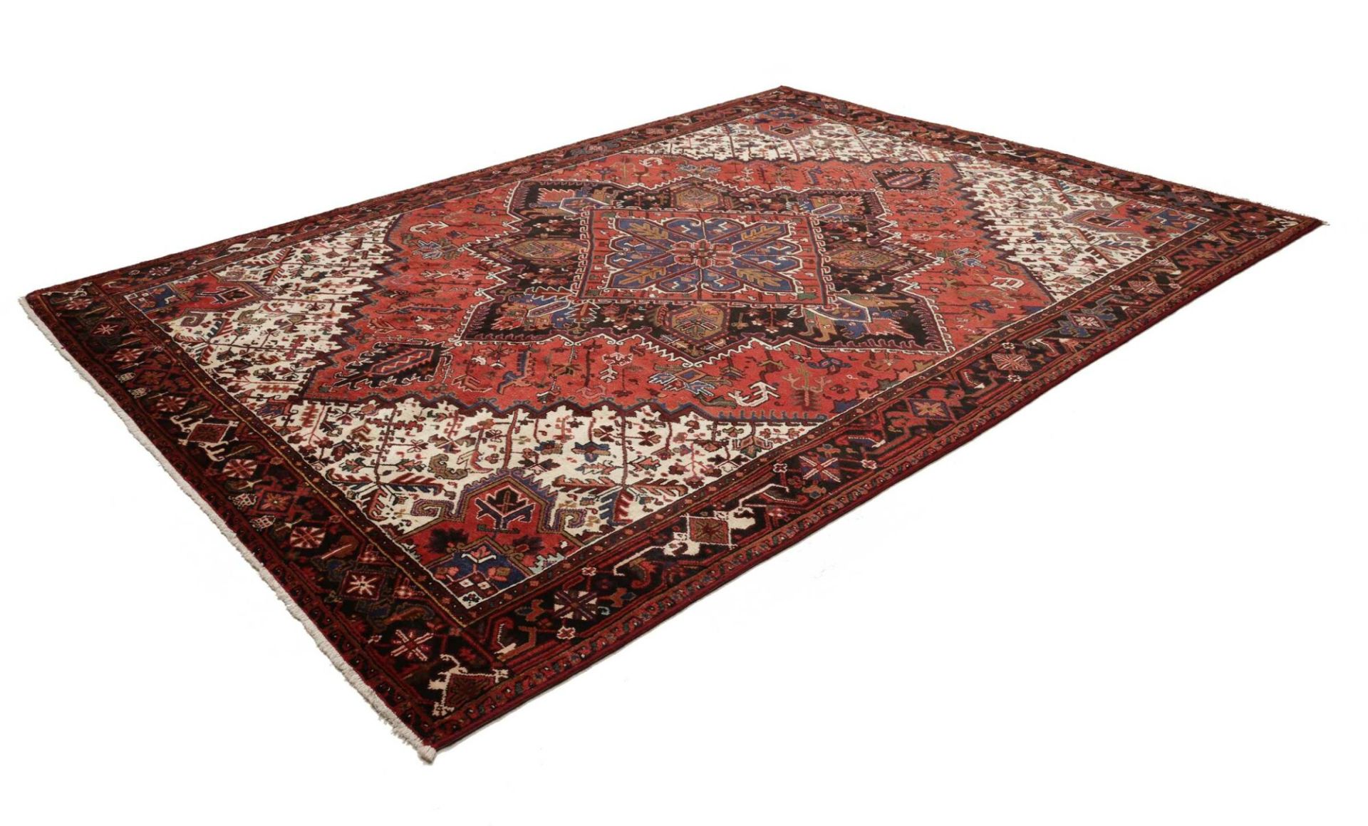 perserteppich-heriz-251-x-339-cm-schurwolle-handgeknupft-rustikal-3 Heriz Perserteppich aus Iran, 251 × 339 cm