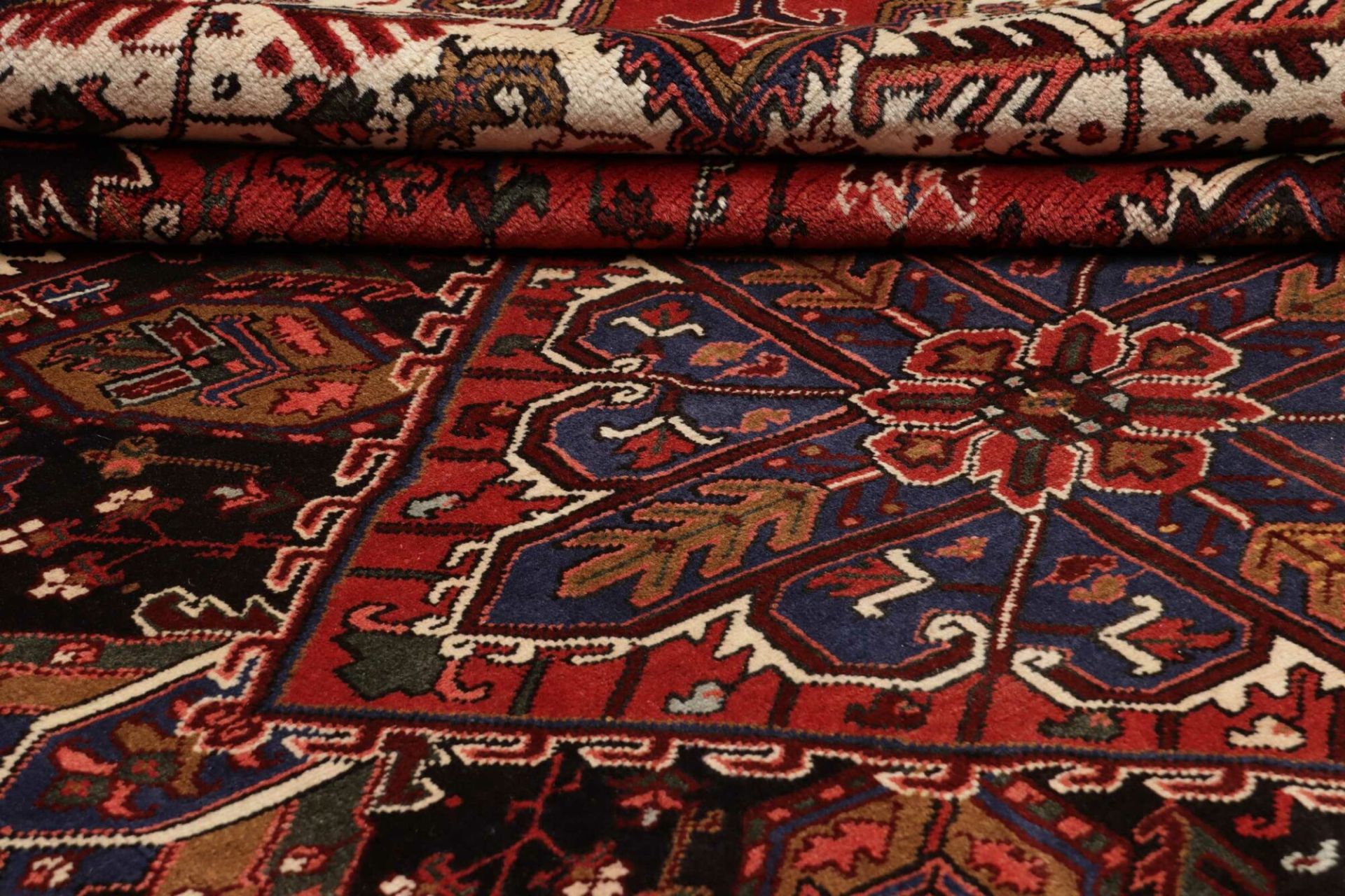 perserteppich-heriz-251-x-339-cm-schurwolle-handgeknupft-rustikal-19 Heriz Perserteppich aus Iran, 251 × 339 cm