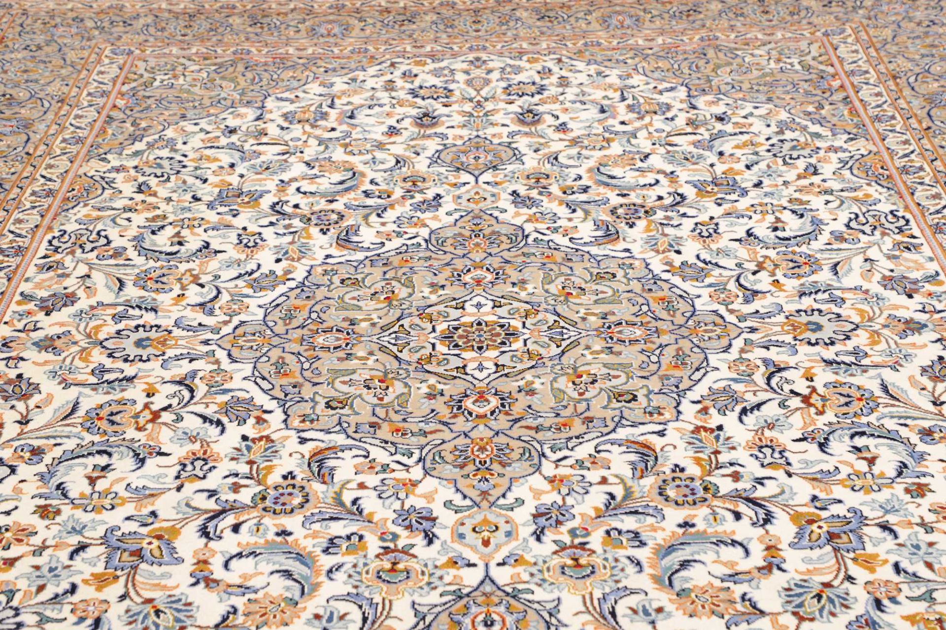 Kashan Perserteppich 251 × 345 cm aus Wolle, handgeknüpft