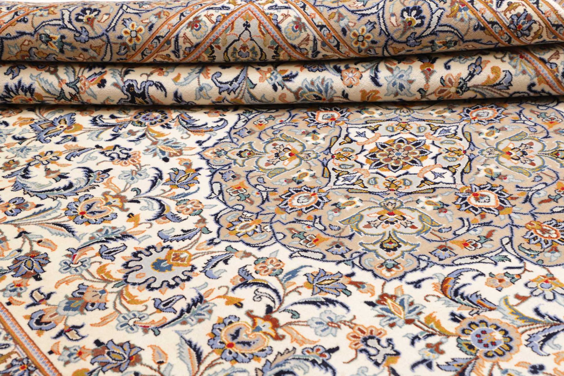 Kashan Perserteppich 251 × 345 cm aus Wolle, handgeknüpft
