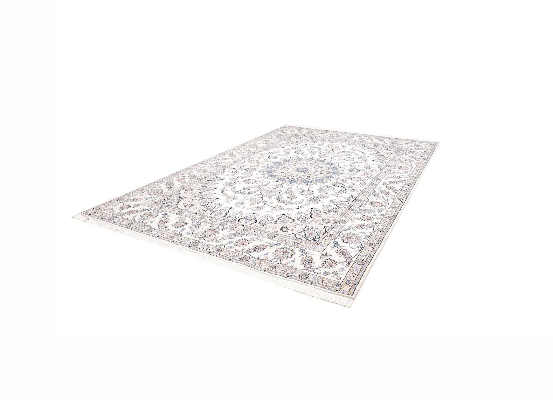 Nain Perserteppich aus Iran, 253 × 366 cm
