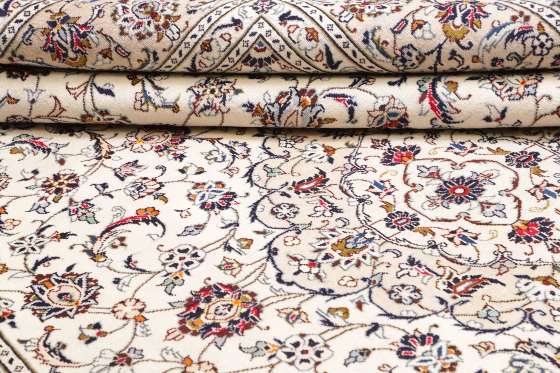 Kashan Perserteppich aus Iran, 251 × 356 cm