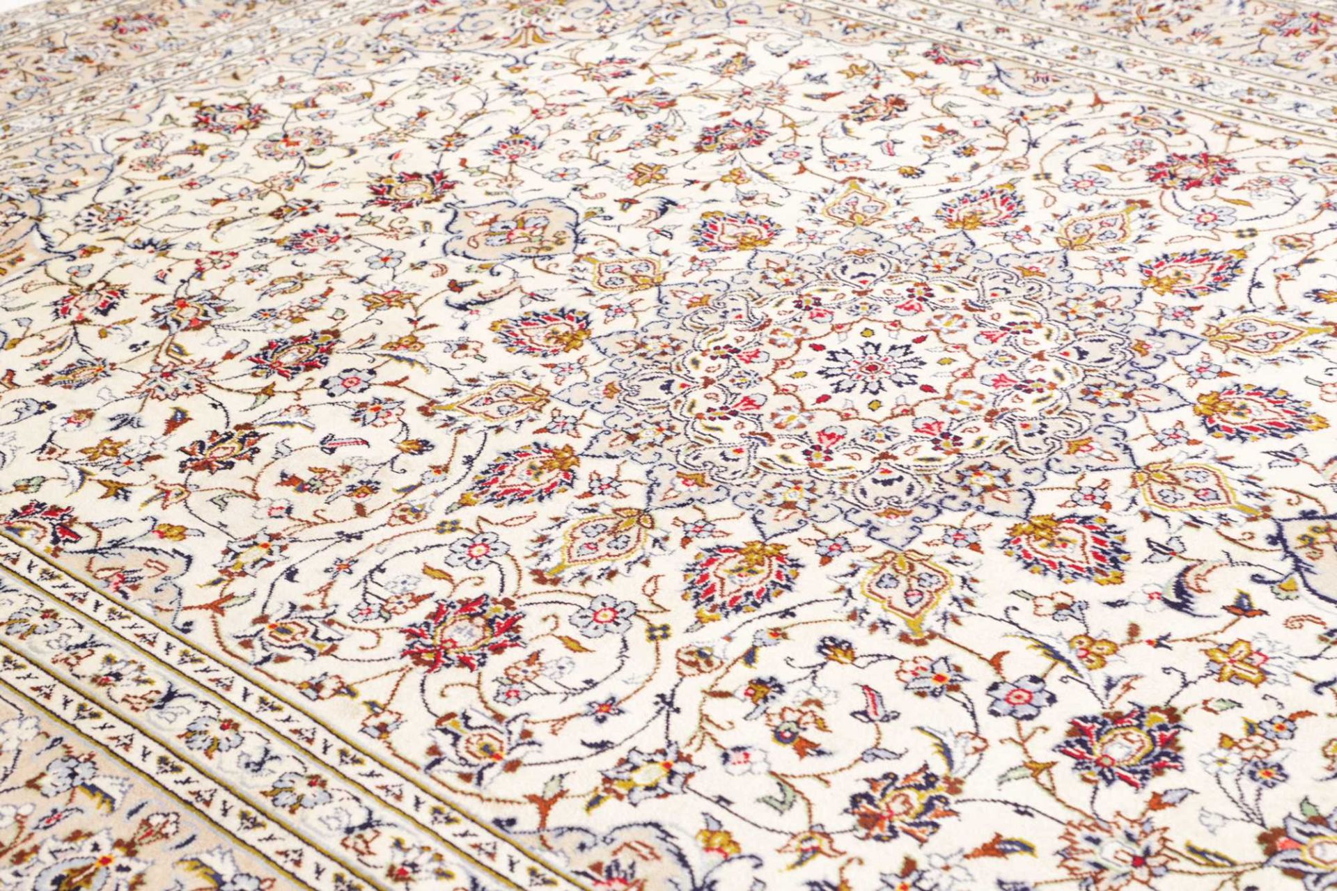 Kashan Perserteppich aus Iran, 254 × 339 cm