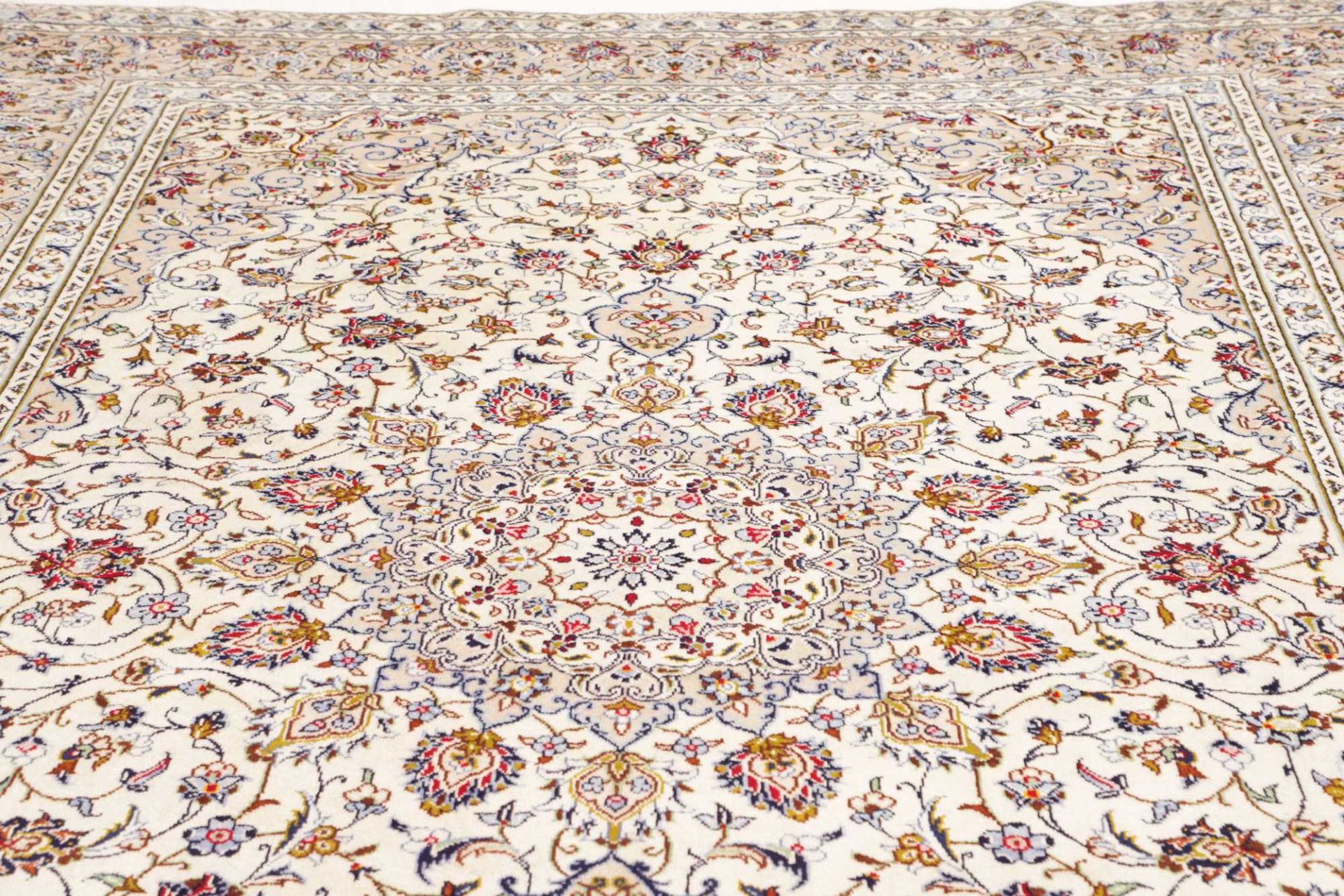 Kashan Perserteppich aus Iran, 254 × 339 cm
