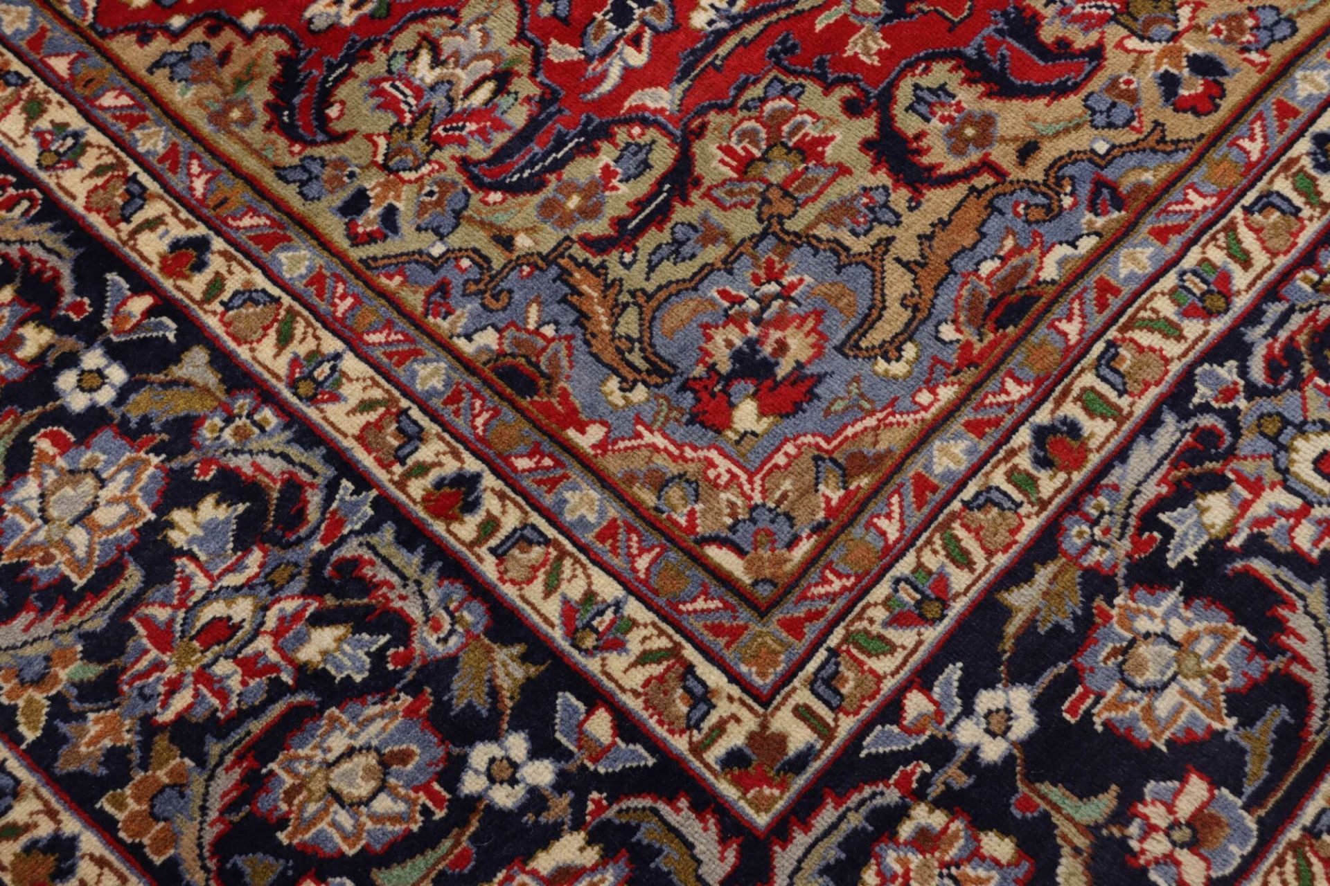 perserteppich-najafabad-251-x-357-cm-schurwolle-handgeknupft-5 Isfahan Perserteppich 251 × 357 cm aus Wolle, handgeknüpft