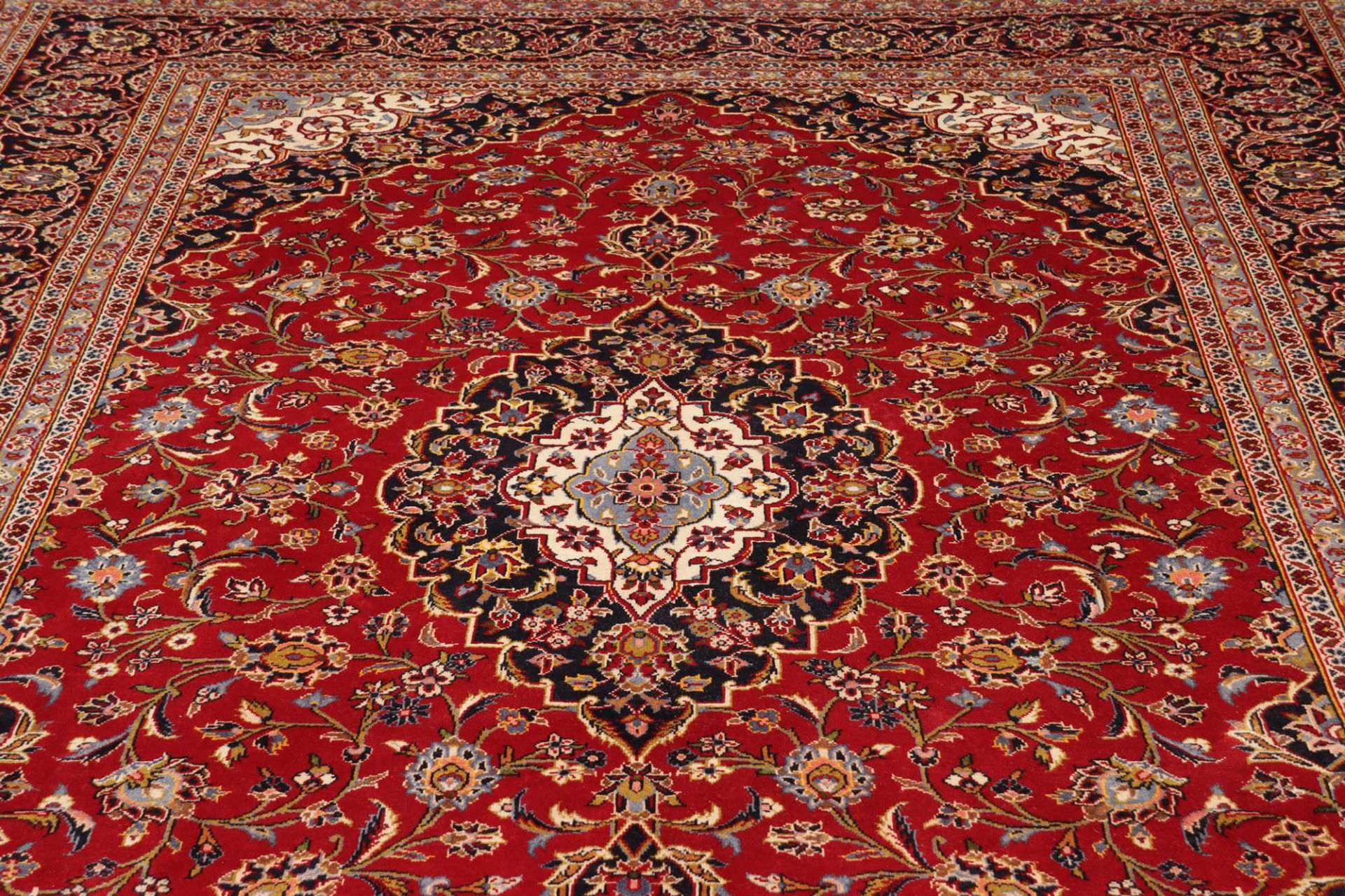 Kashan Perserteppich 246 × 354 cm aus Wolle, handgeknüpft