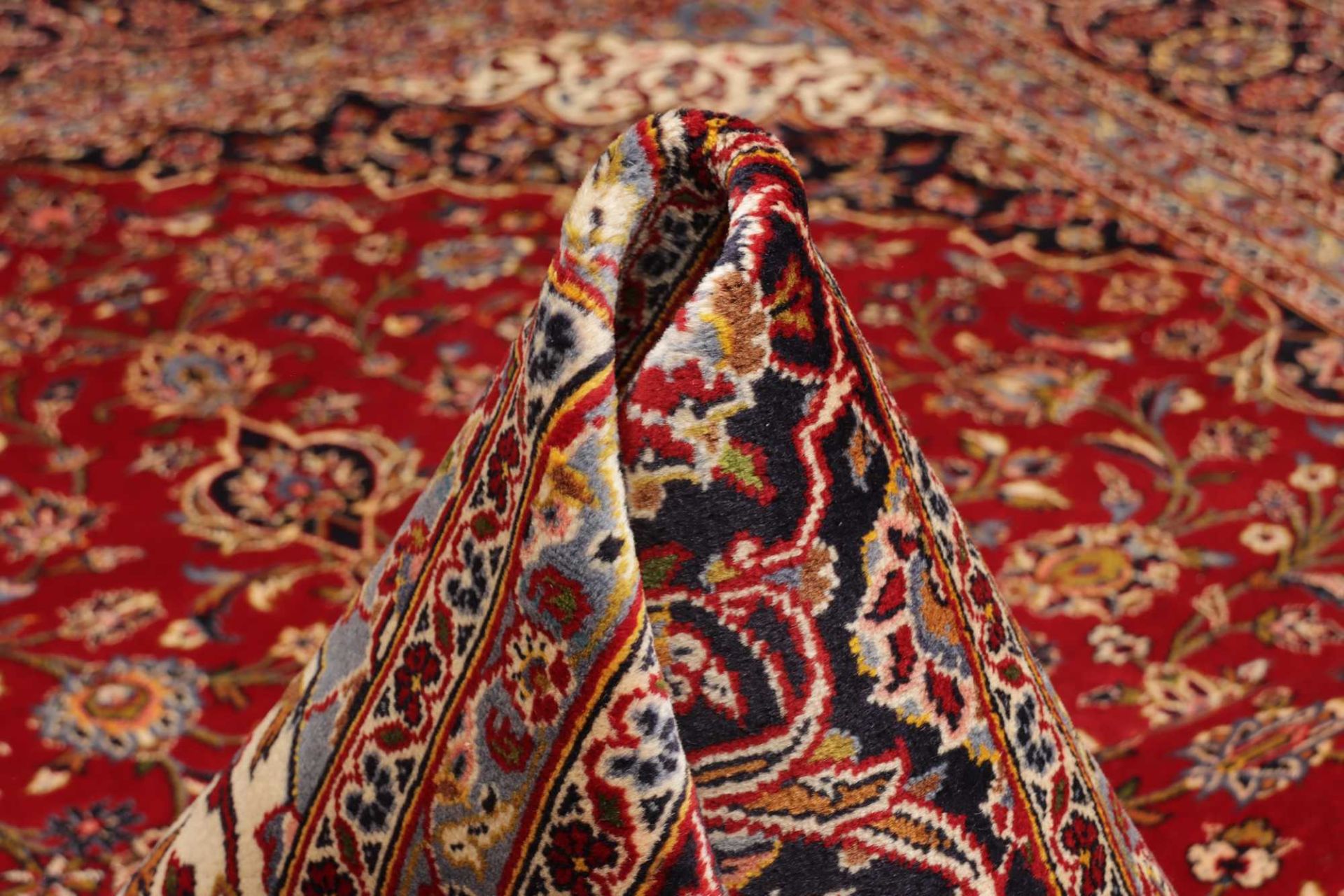 Kashan Perserteppich 246 × 354 cm aus Wolle, handgeknüpft