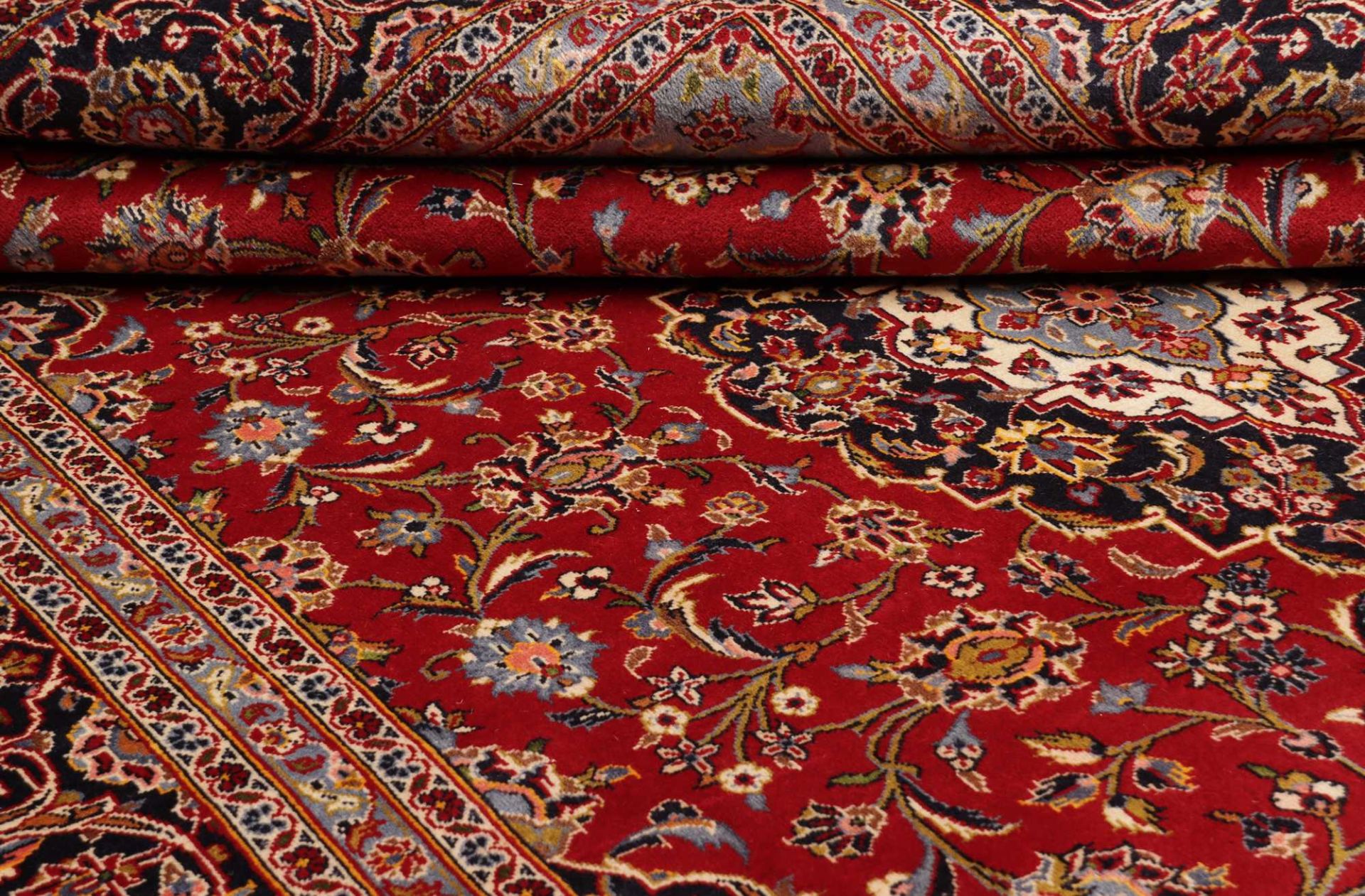 Kashan Perserteppich 246 × 354 cm aus Wolle, handgeknüpft