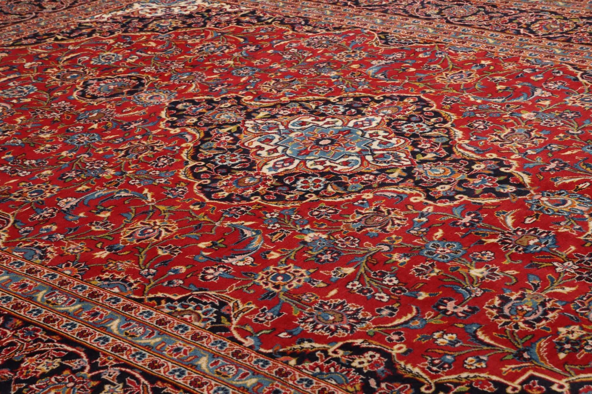 Handgeknüpfter Kashan Perserteppich 251 × 367 cm