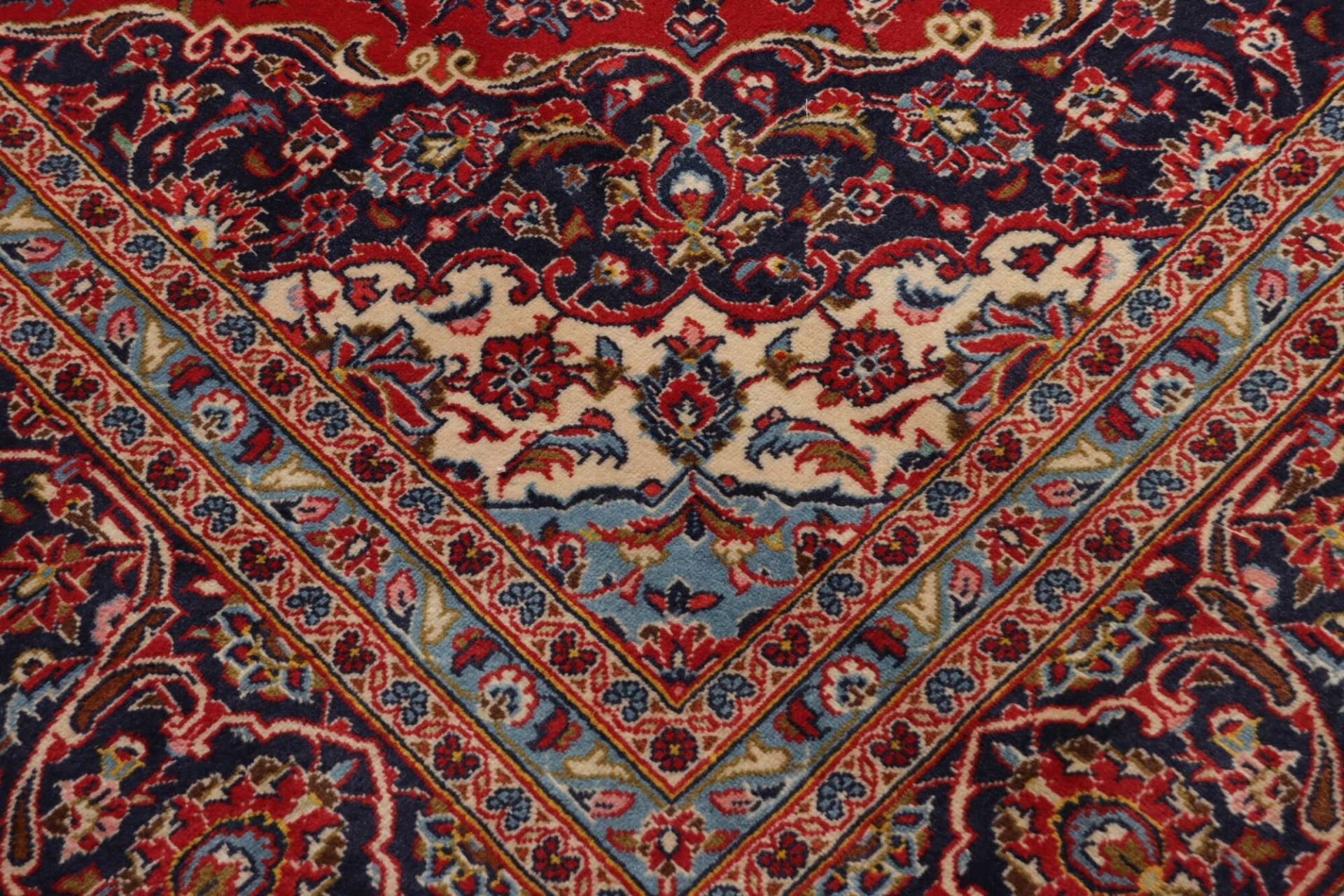 Handgeknüpfter Kashan Perserteppich 243 × 342 cm
