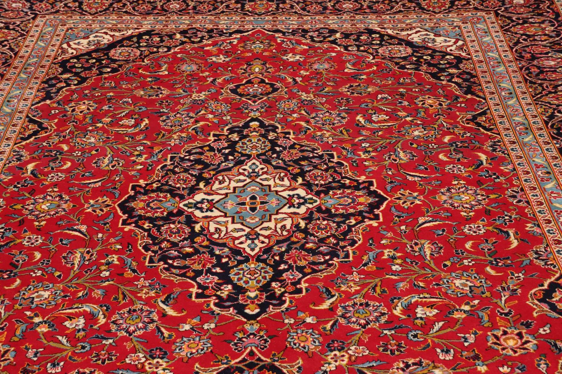 Kashan Perserteppich 251 × 359 cm aus Wolle, handgeknüpft