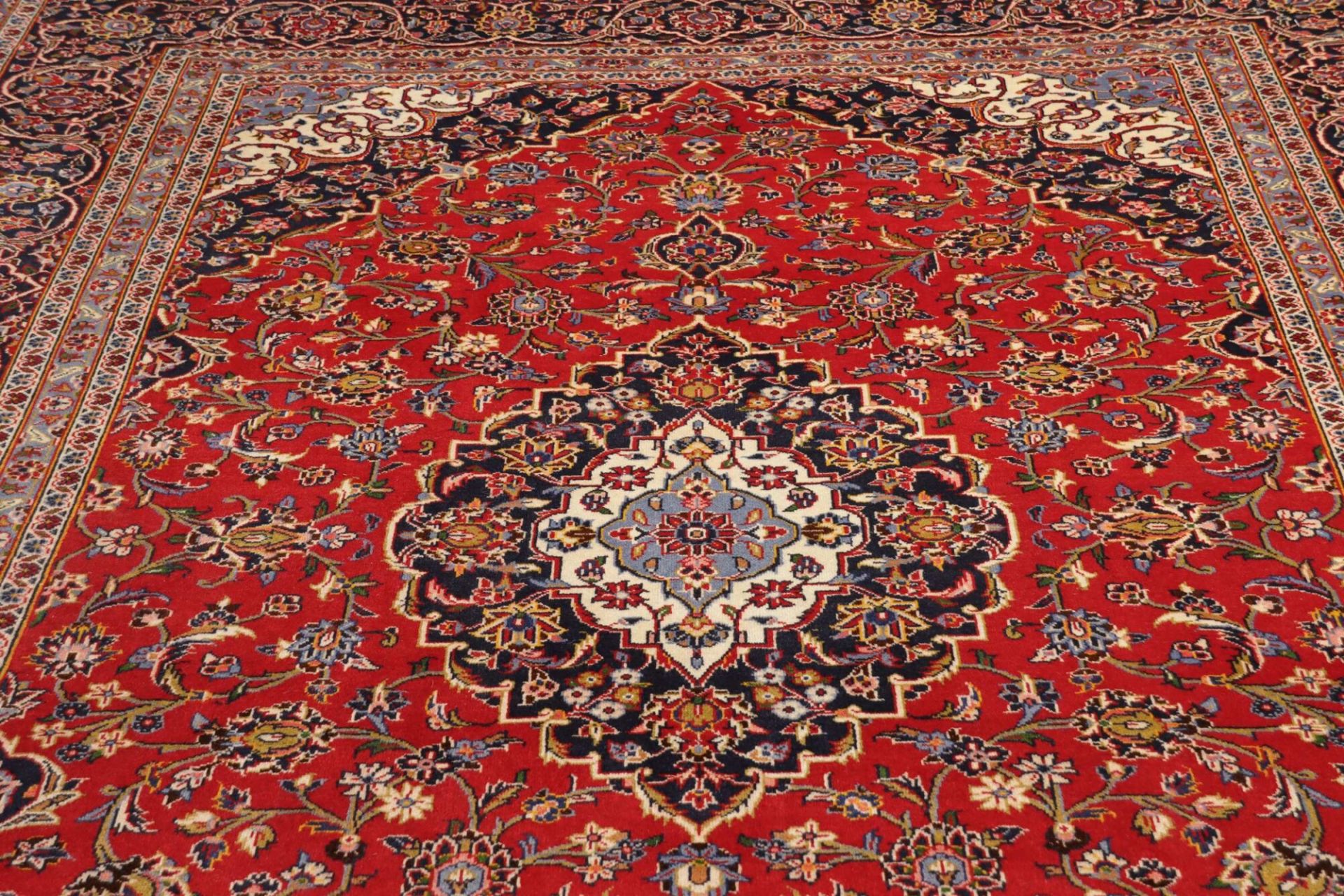 Handgeknüpfter Kashan Perserteppich 245 × 351 cm