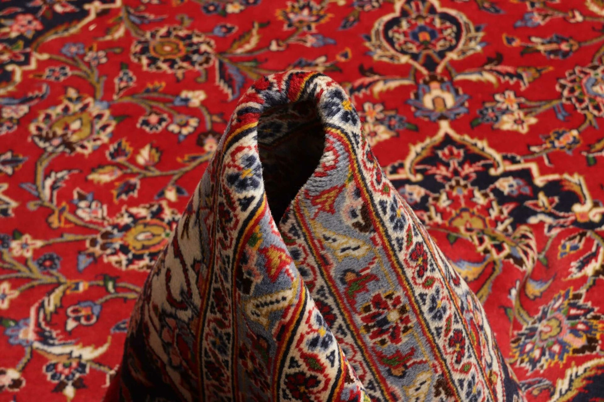 Handgeknüpfter Kashan Perserteppich 245 × 351 cm