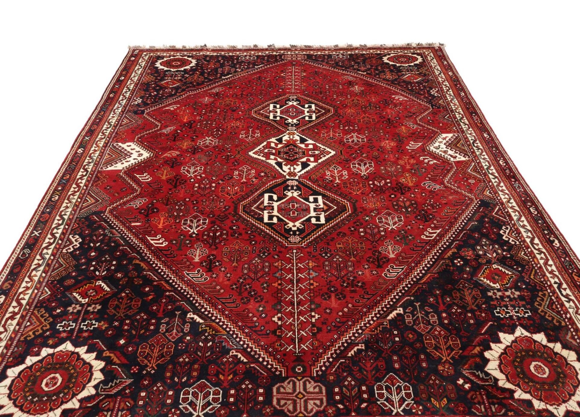 Qashqai Perserteppich aus Iran, 228 × 327 cm