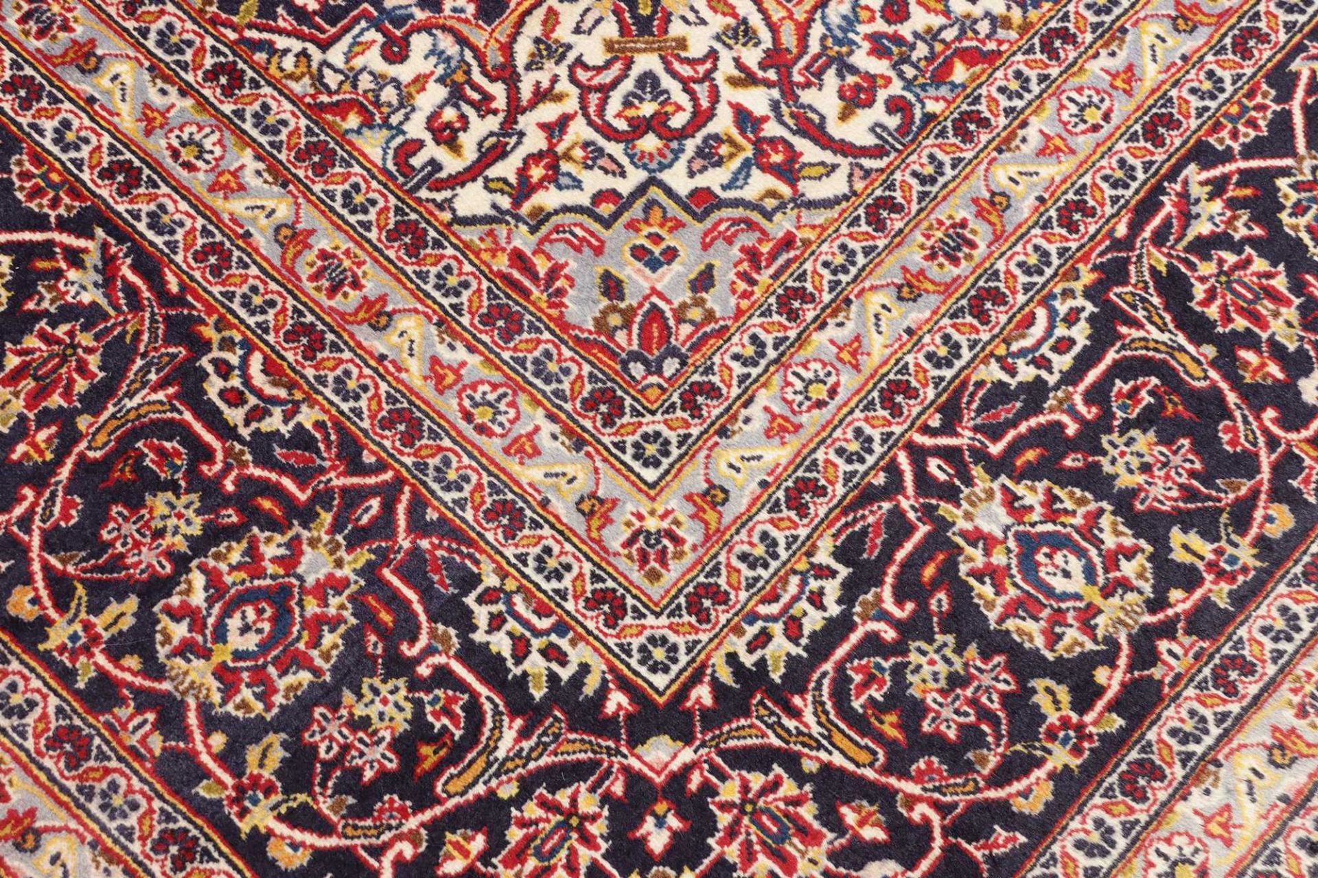 Handgeknüpfter Kashan Perserteppich, 251 × 354 cm, Wolle