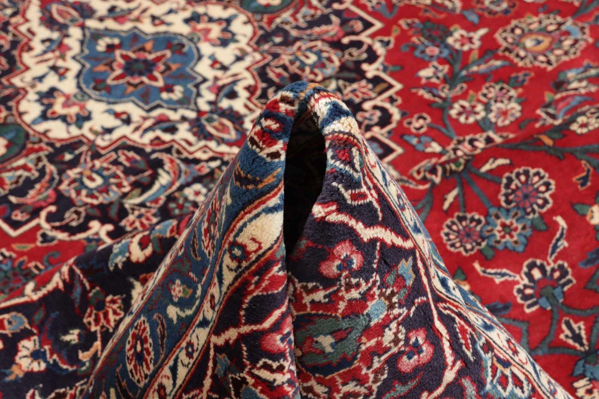 Handgeknüpfter Kashan Perserteppich 251 × 356 cm