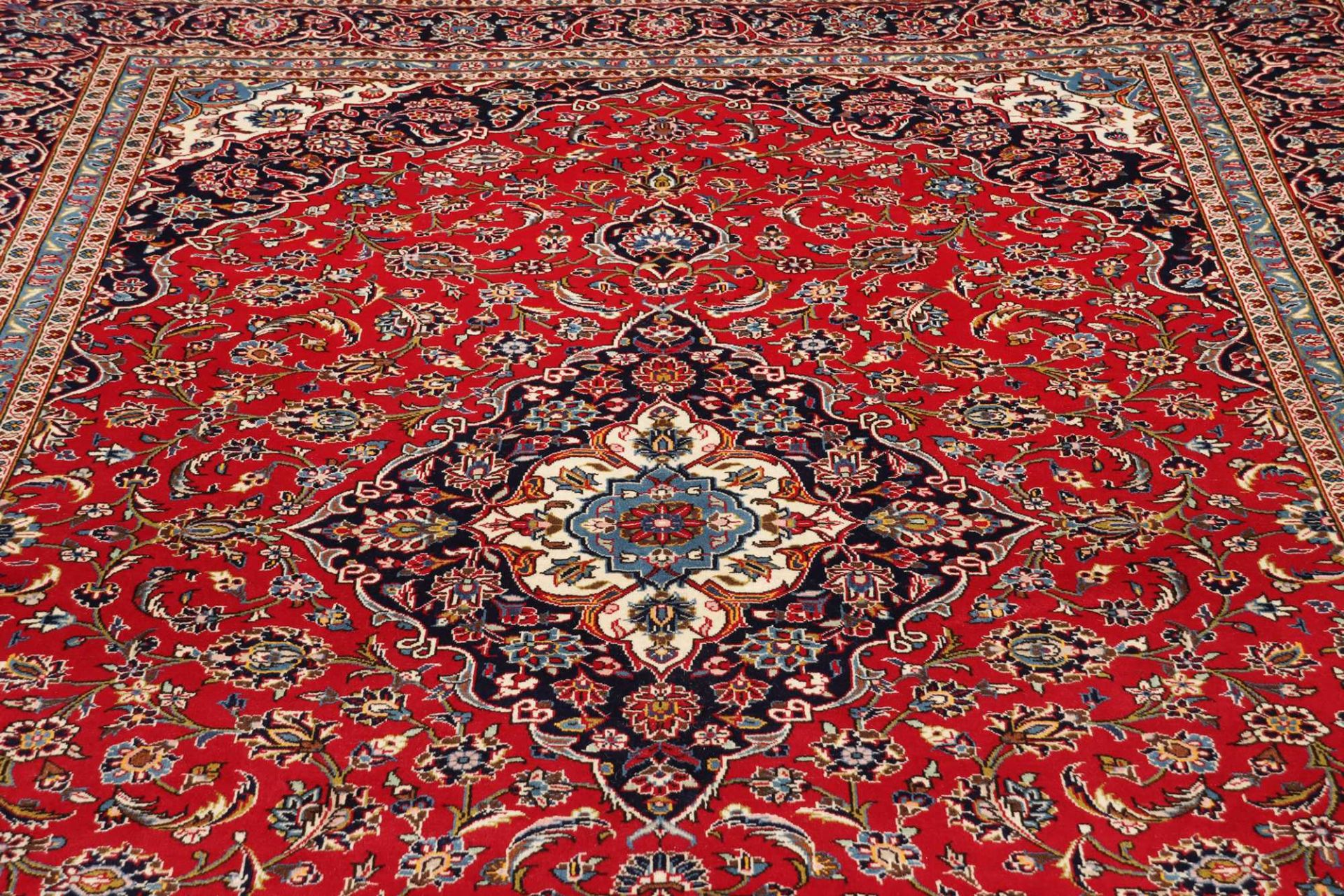 Kashan Perserteppich 249 × 346 cm aus Wolle, handgeknüpft