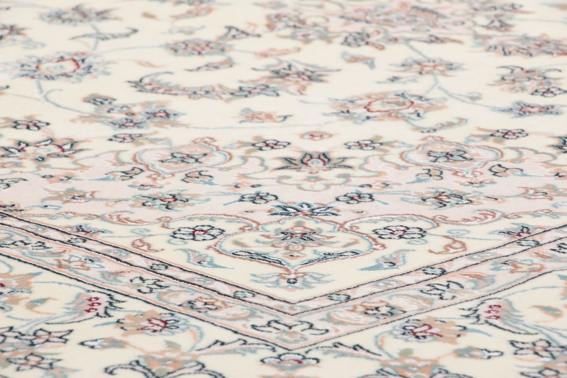 Isfahan Perserteppich aus Iran, 204 × 312 cm
