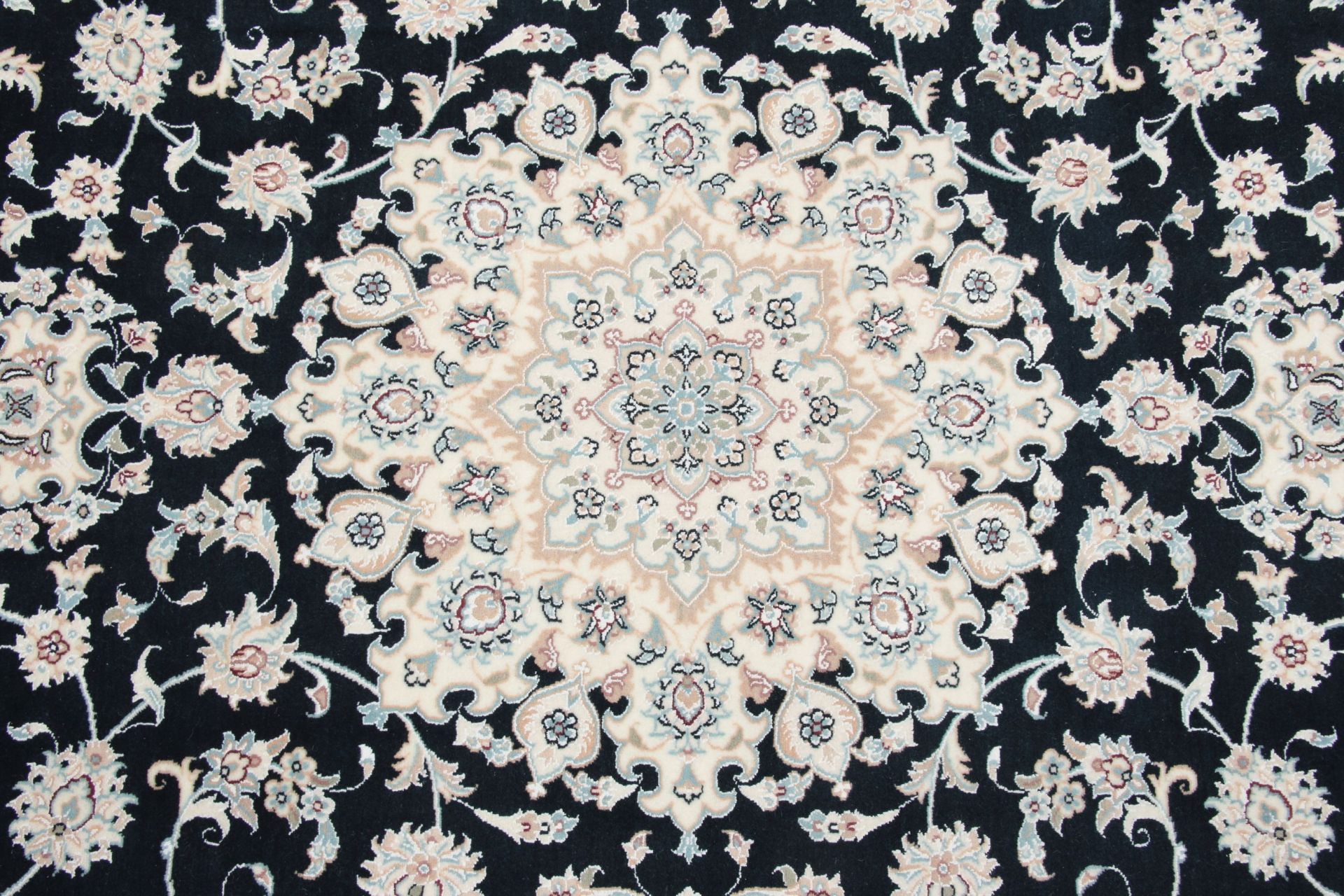 Isfahan Perserteppich aus Iran, 205 × 310 cm