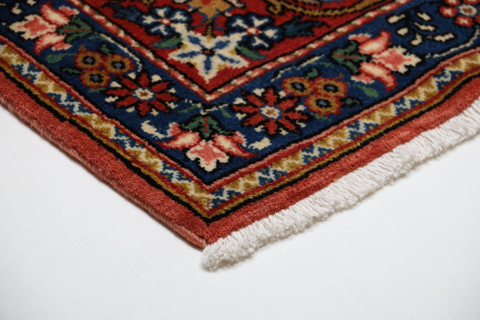 Bakhtiari Perserteppich aus Iran, 202 × 300 cm