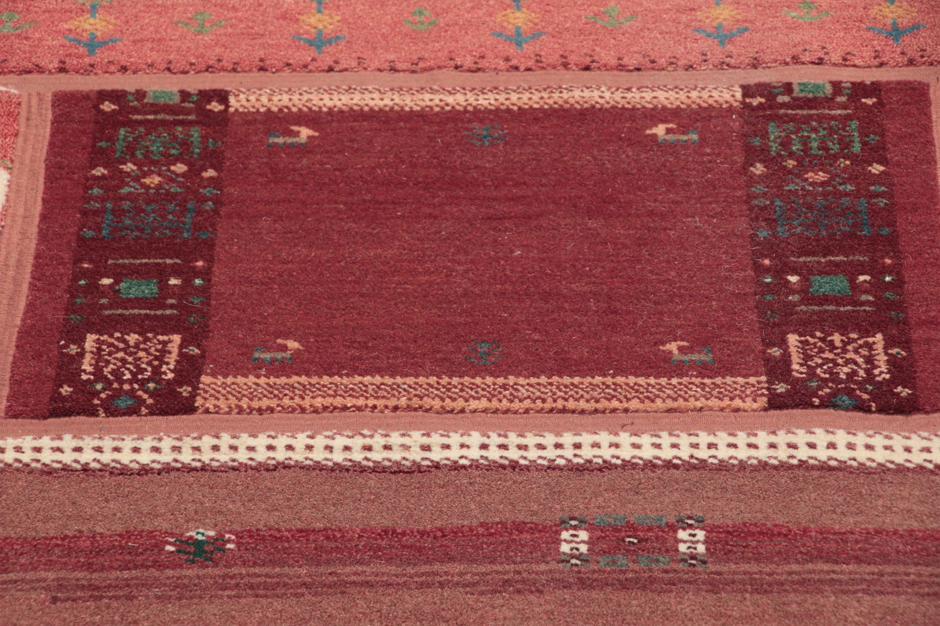 Handgeknüpfter Perserteppich 223 × 319 cm