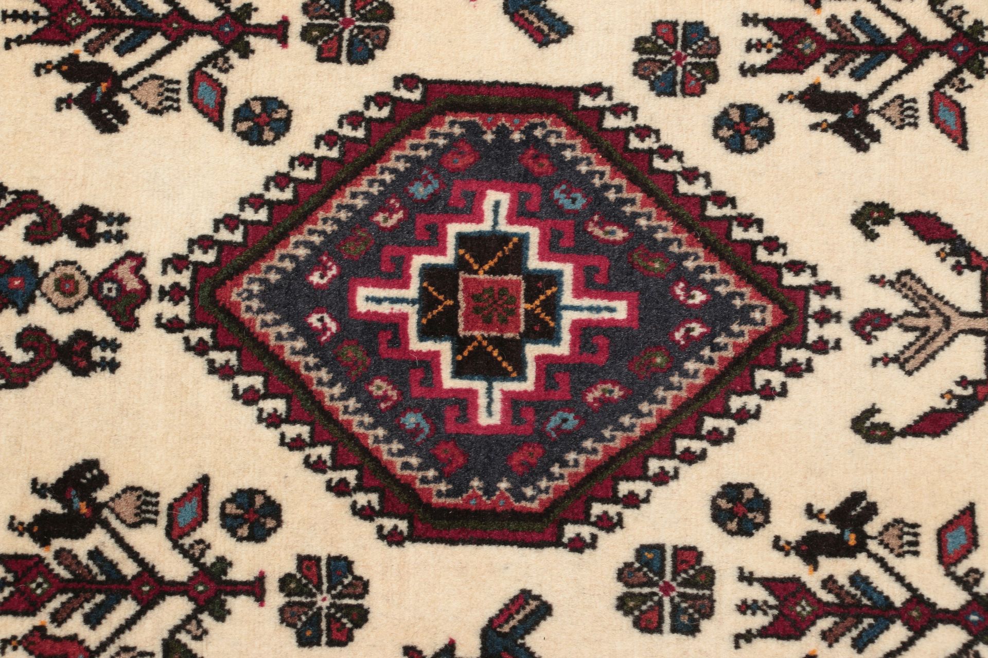 Handgeknüpfter Perserteppich 202 × 300 cm