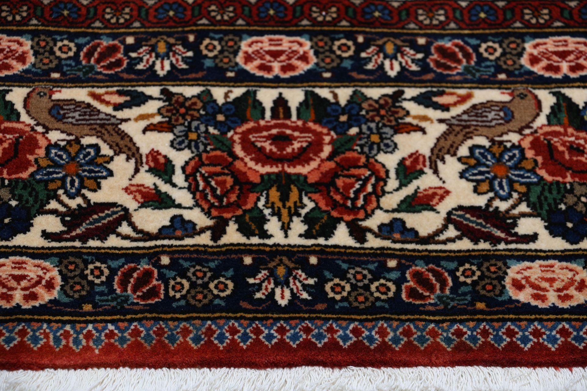 Bakhtiari Perserteppich 208 × 310 cm aus Wolle, handgeknüpft