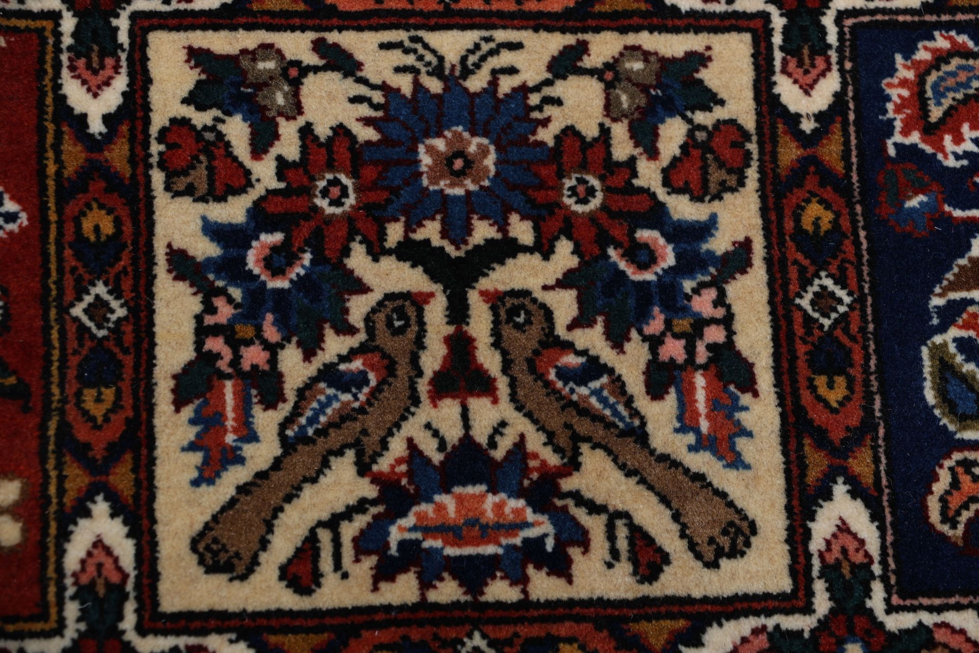 Bakhtiari Perserteppich 208 × 310 cm aus Wolle, handgeknüpft