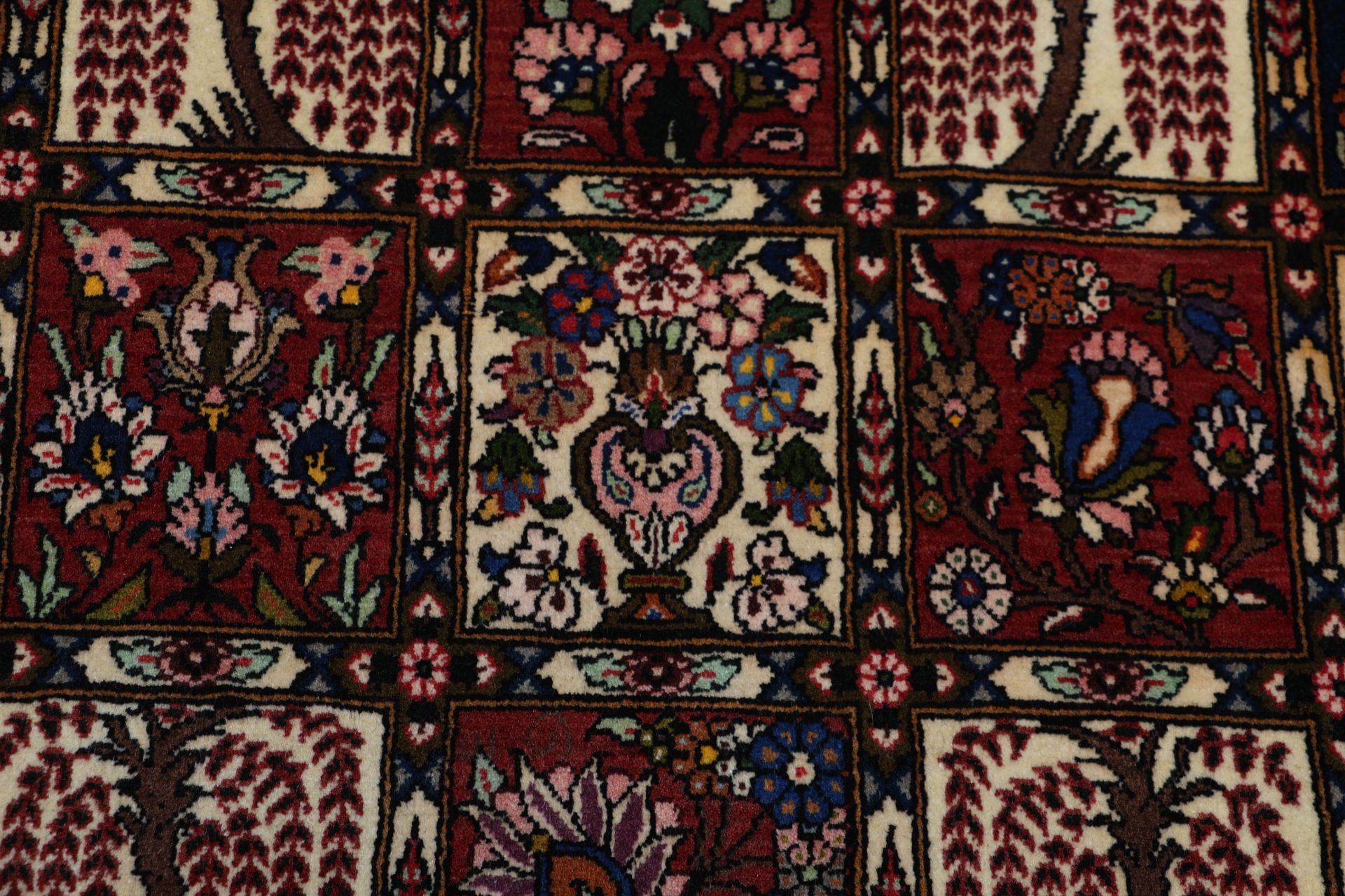 Handgeknüpfter Bakhtiari Perserteppich, 208 × 308 cm, Wolle